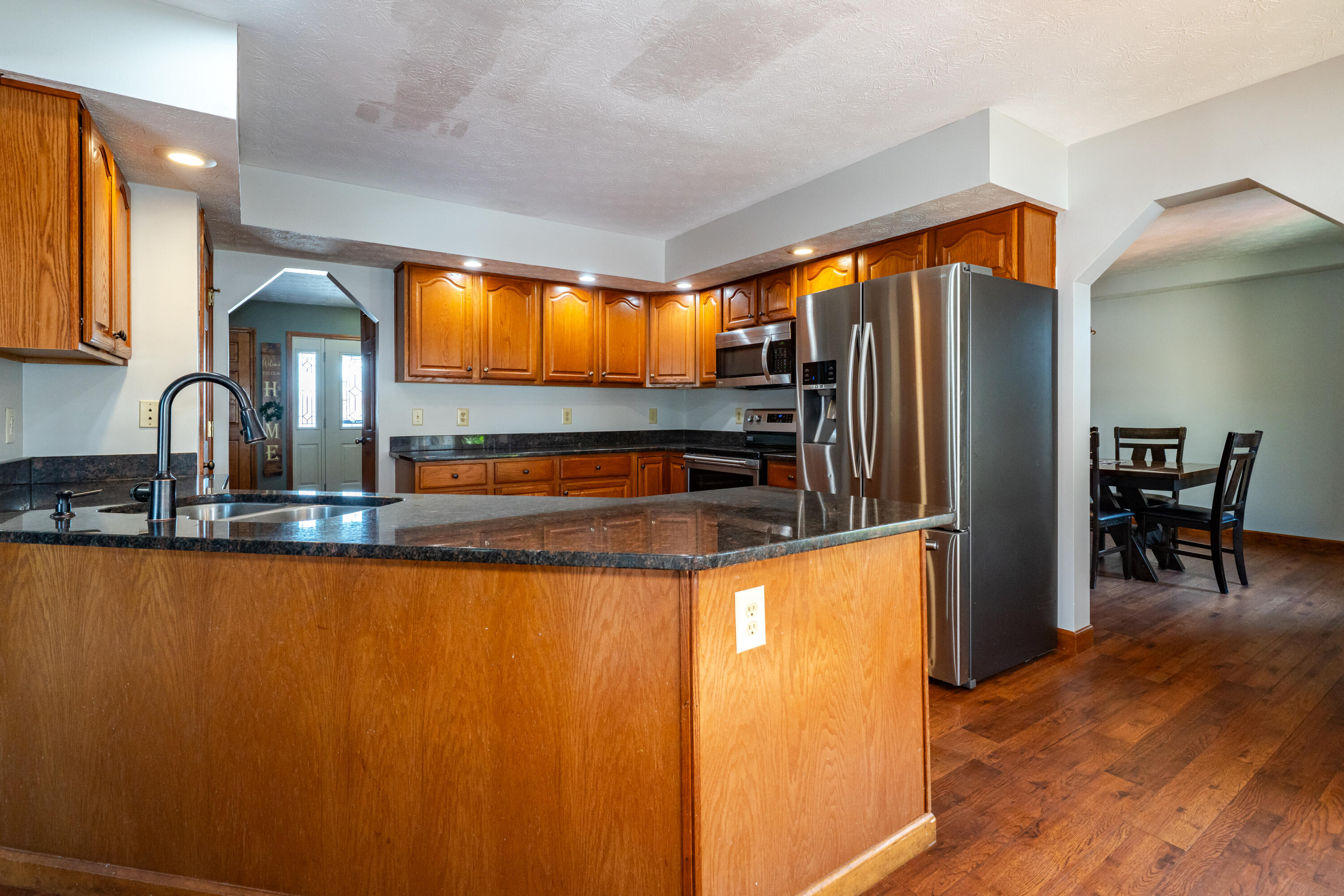 825 Chaucer Lane, Tipp City, Ohio 45371