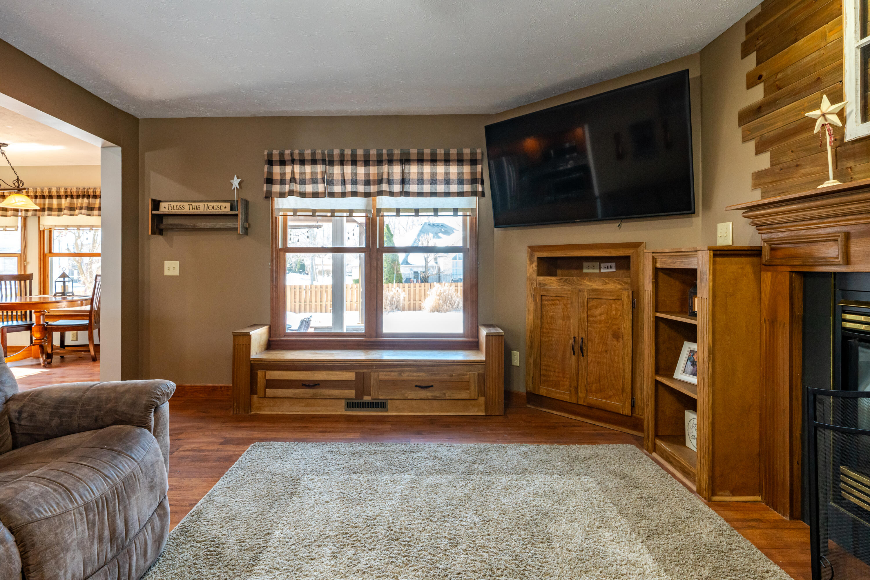 825 Chaucer Lane, Tipp City, Ohio 45371