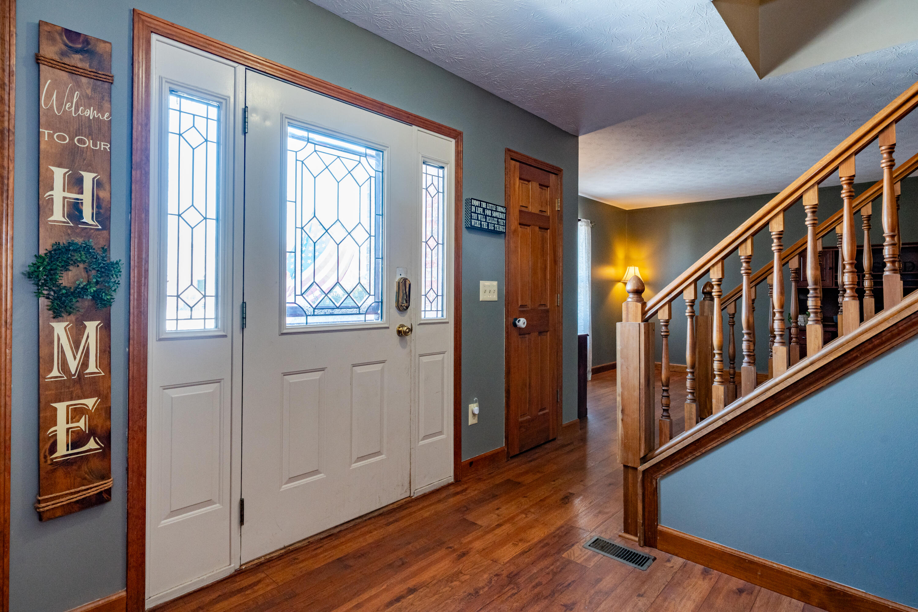 825 Chaucer Lane, Tipp City, Ohio 45371