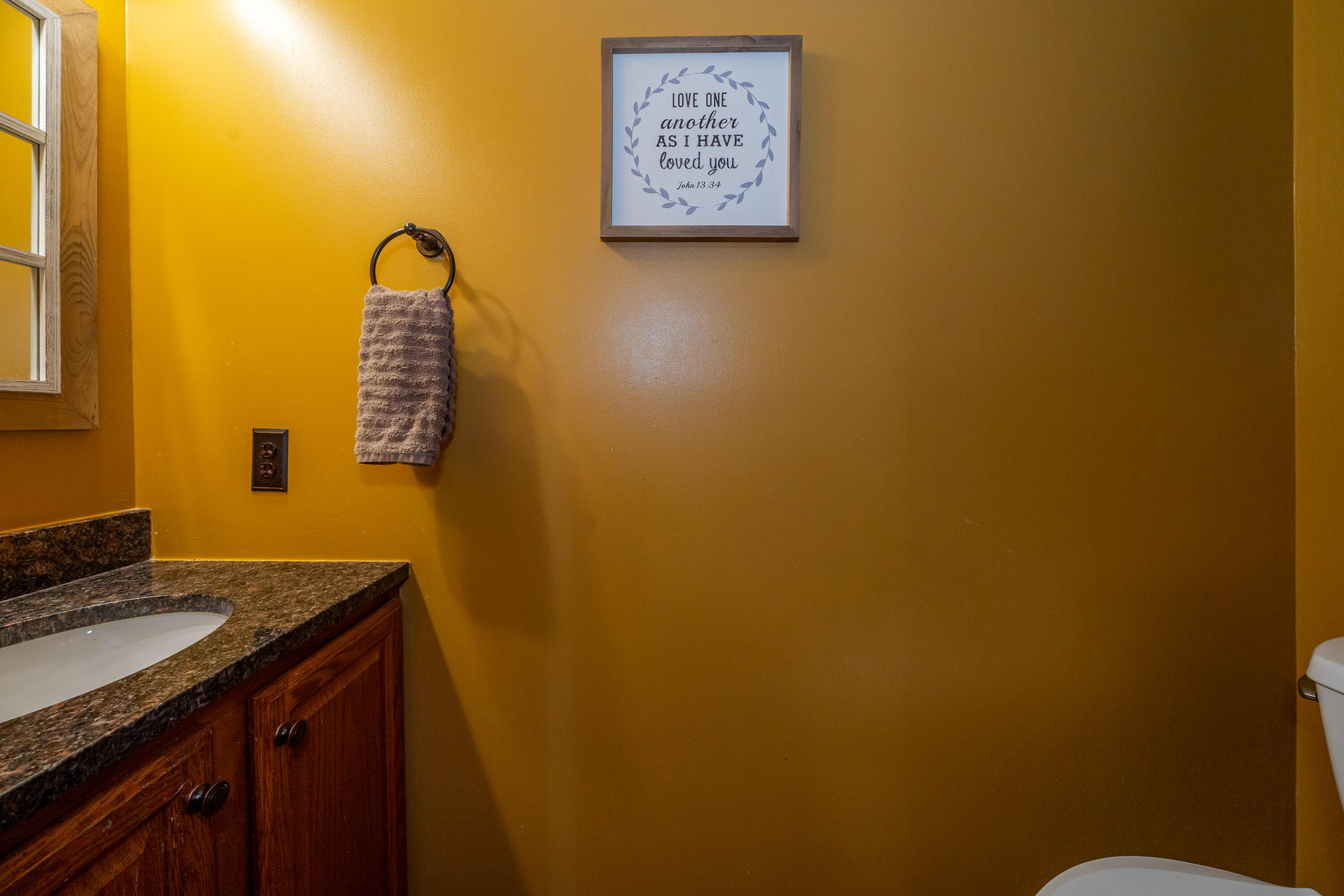 825 Chaucer Lane, Tipp City, Ohio 45371