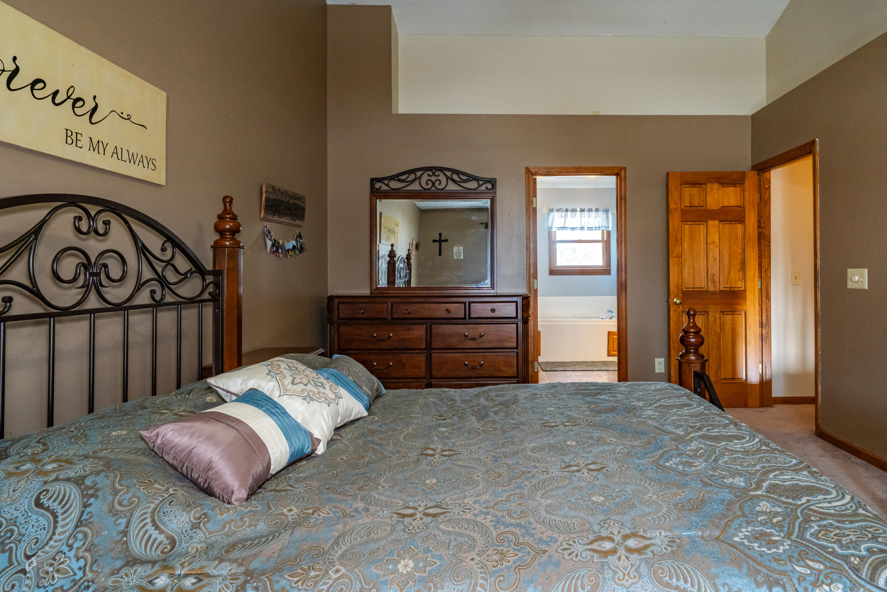 825 Chaucer Lane, Tipp City, Ohio 45371