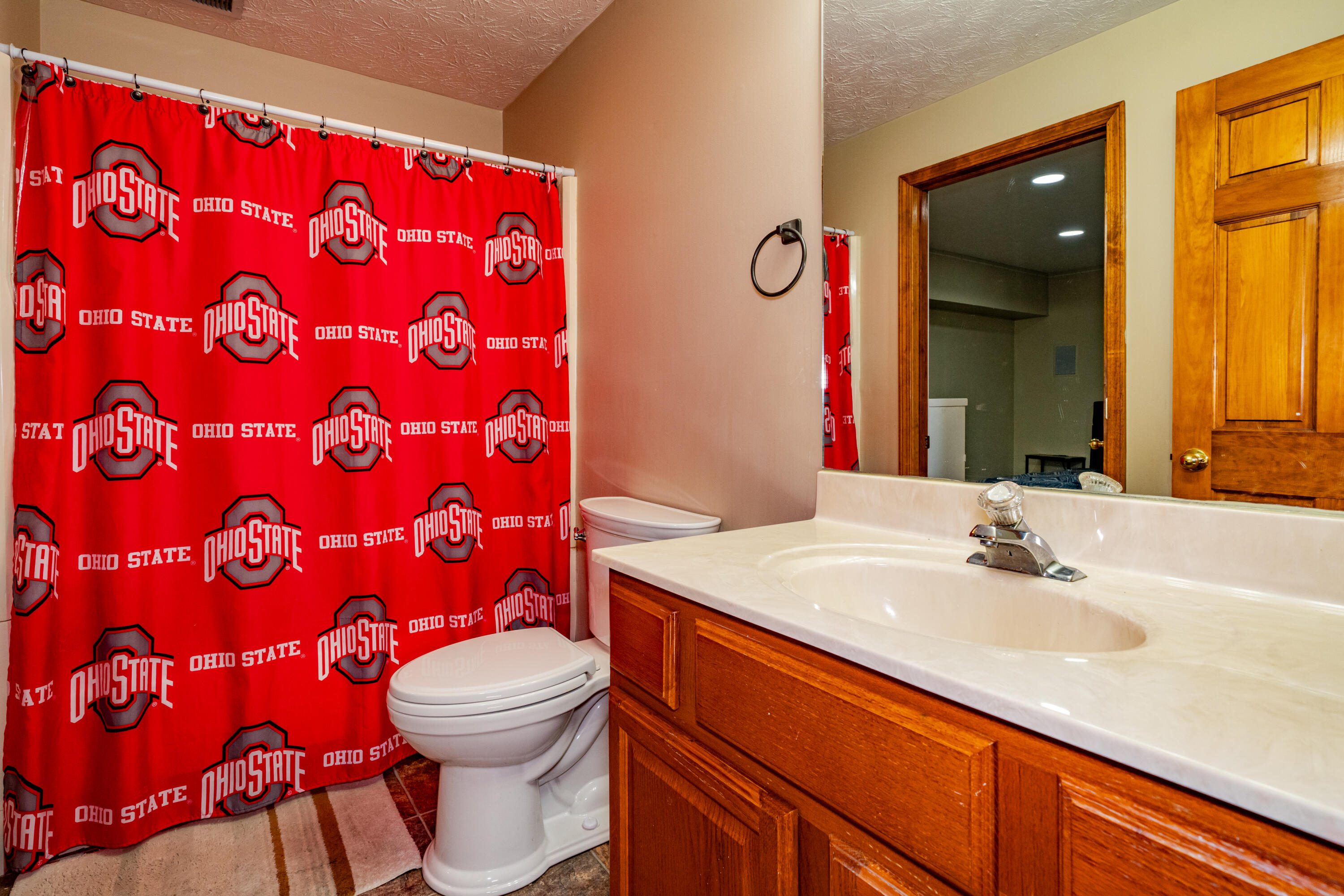 825 Chaucer Lane, Tipp City, Ohio 45371