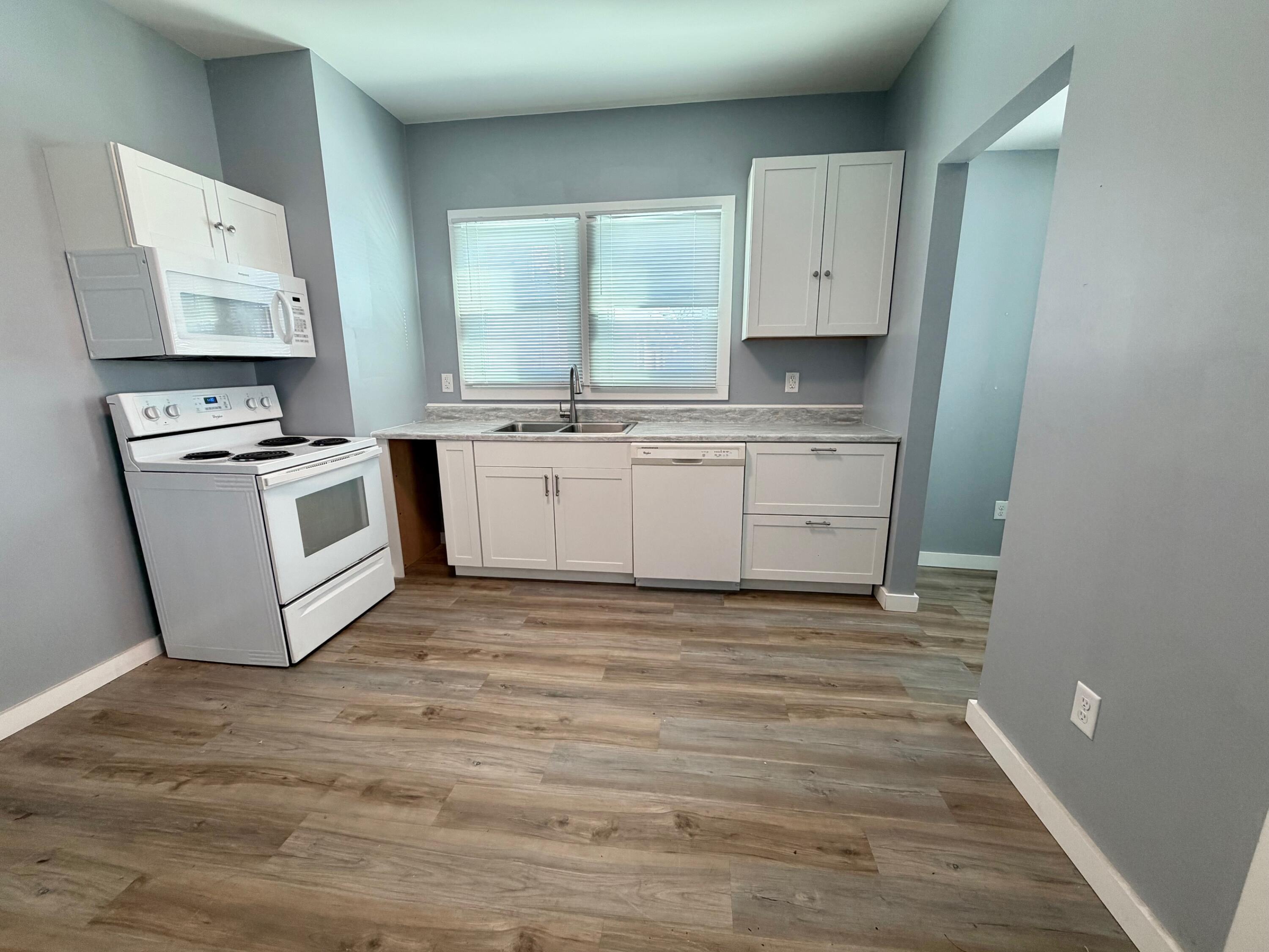 469 Cecil Street, Springfield, Ohio 45503