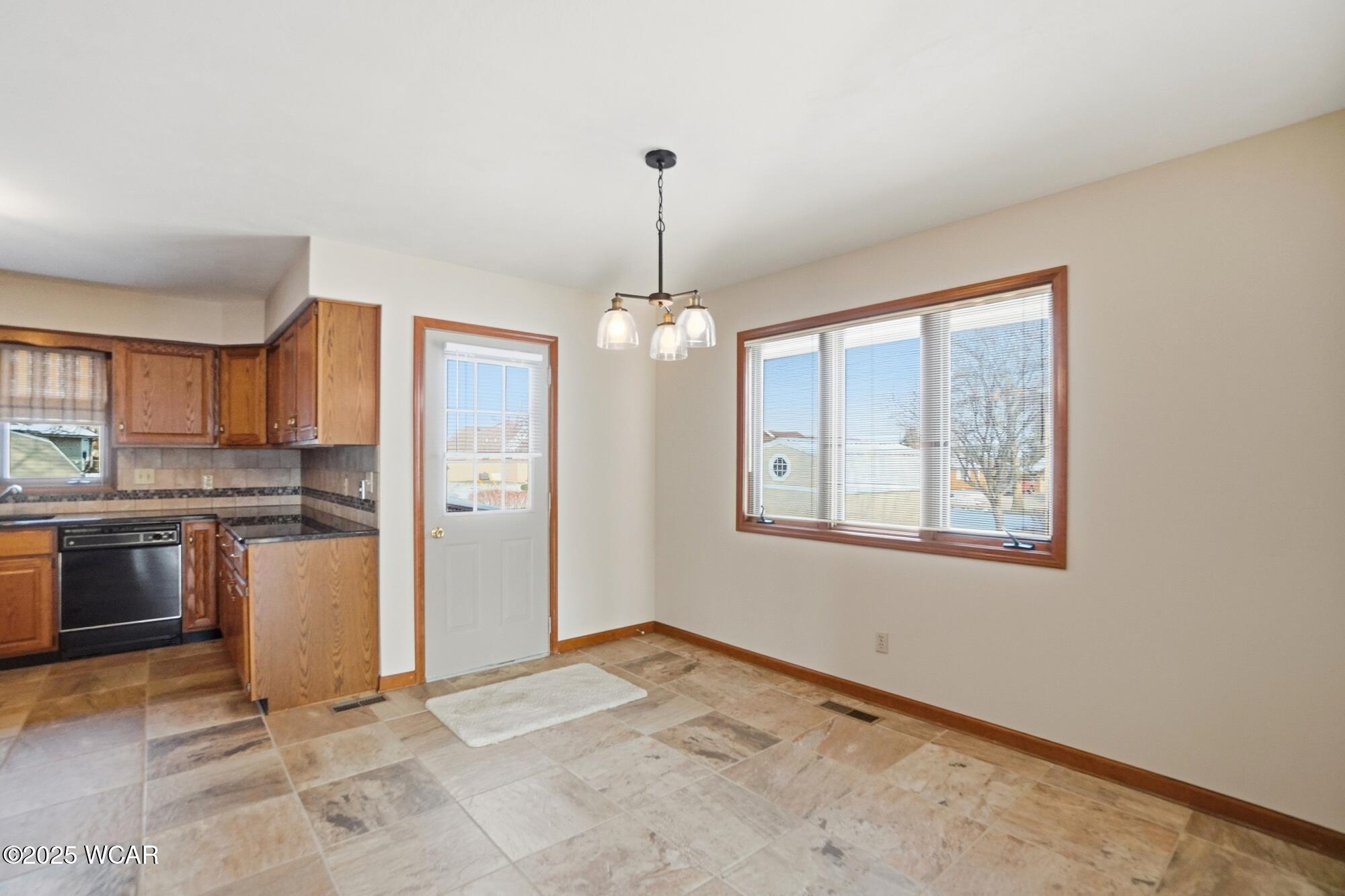 115 Oak View Court, Lima, Ohio