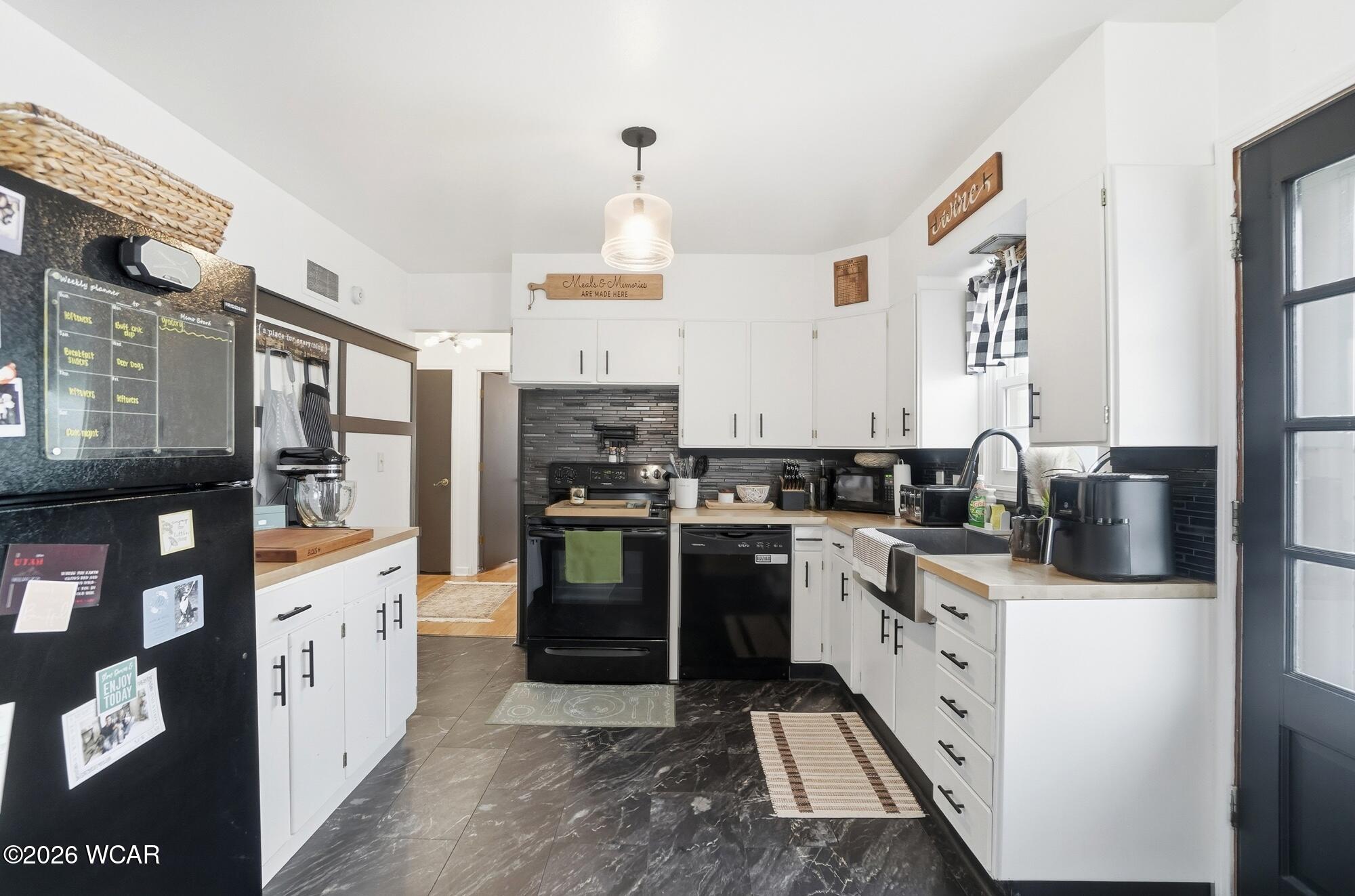 9373 Harrod Road, Harrod, Ohio