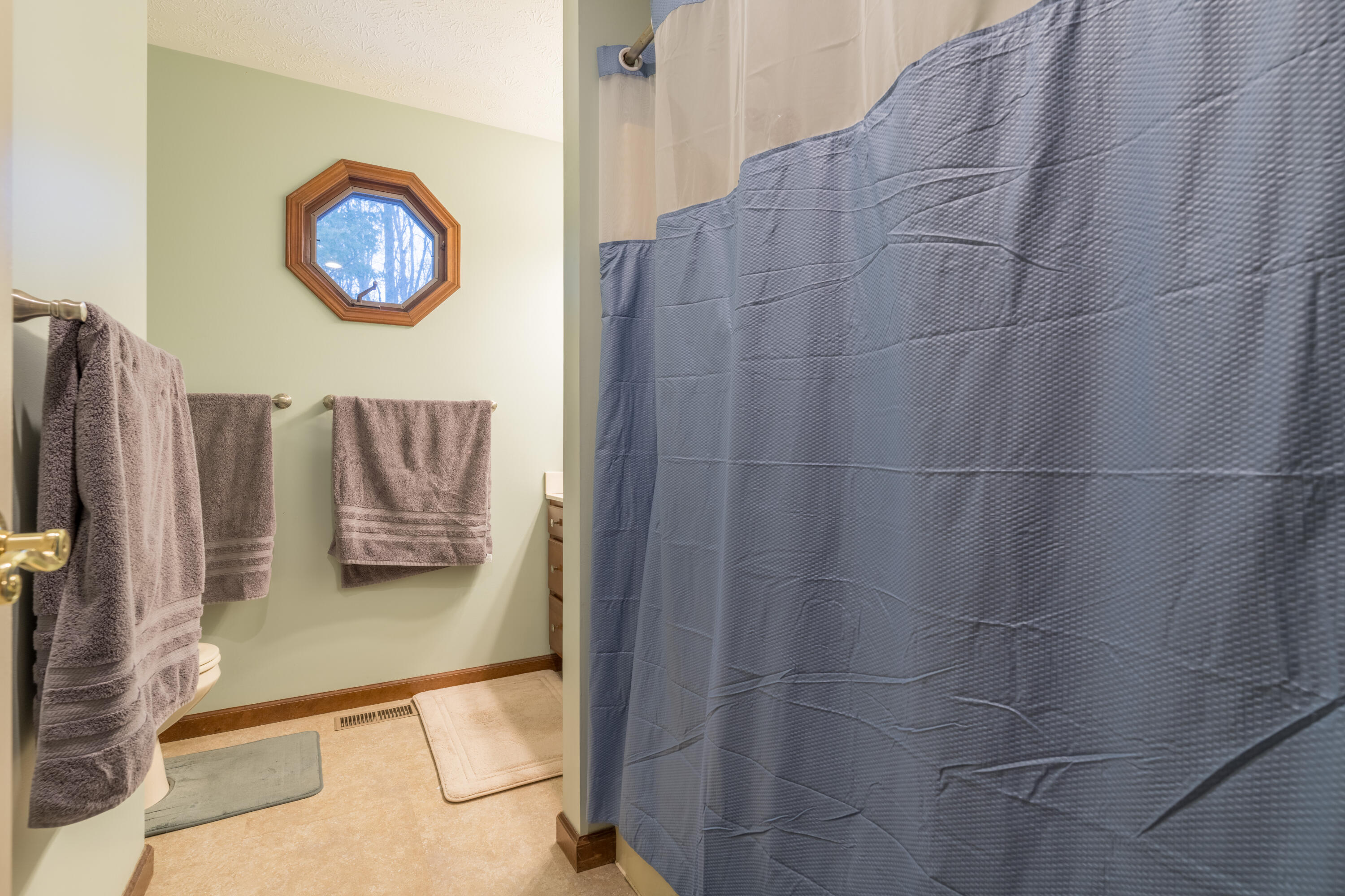 1330 Maple Leaf Court, Sidney, Ohio 45365