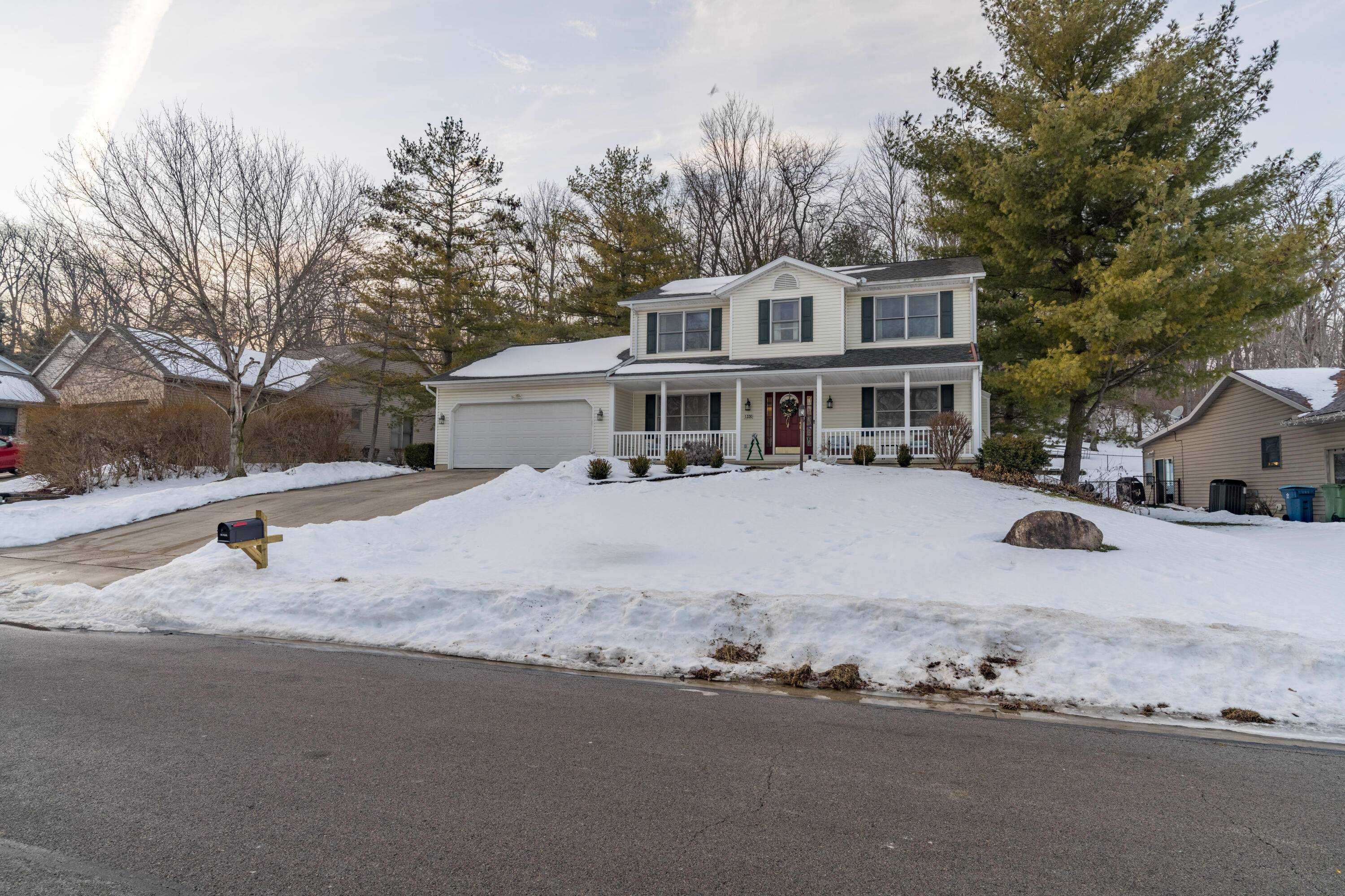 1330 Maple Leaf Court, Sidney, Ohio 45365