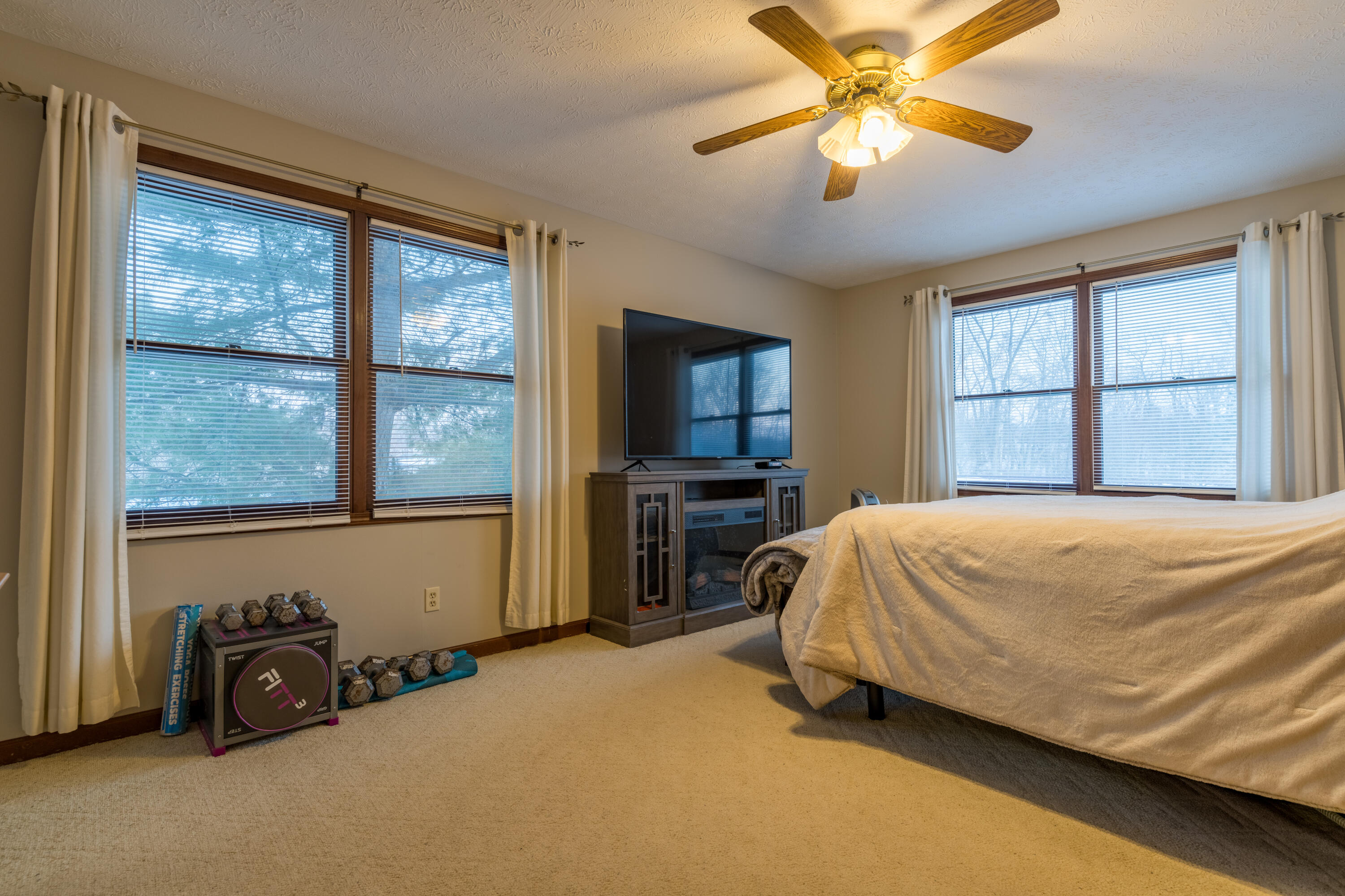 1330 Maple Leaf Court, Sidney, Ohio 45365