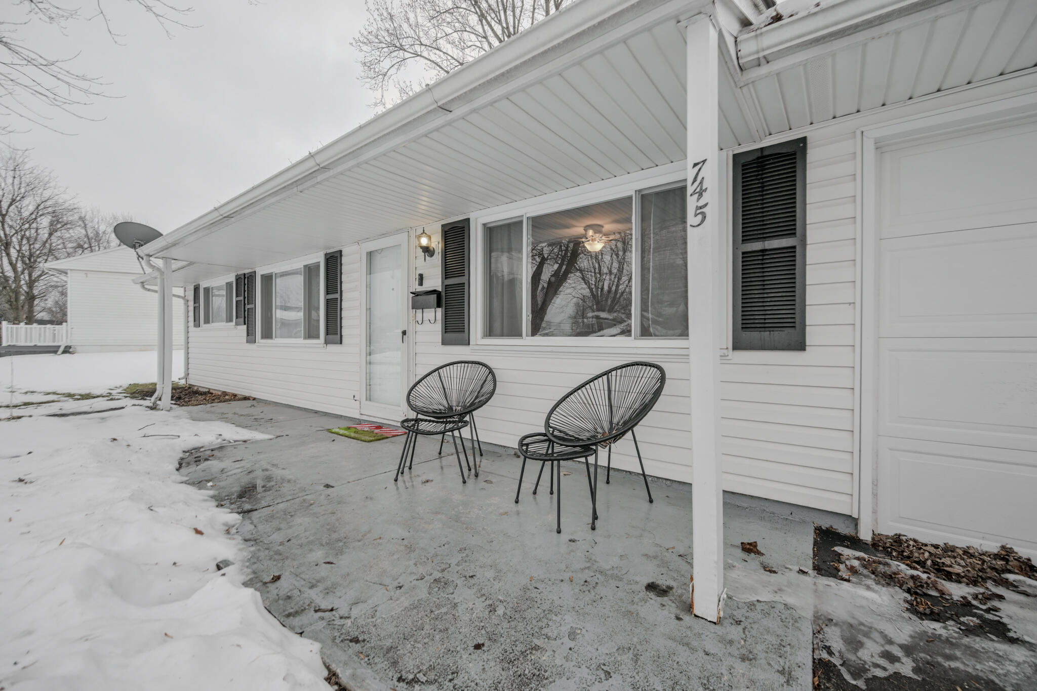 745 Hedwick Street, New Carlisle, Ohio 45344