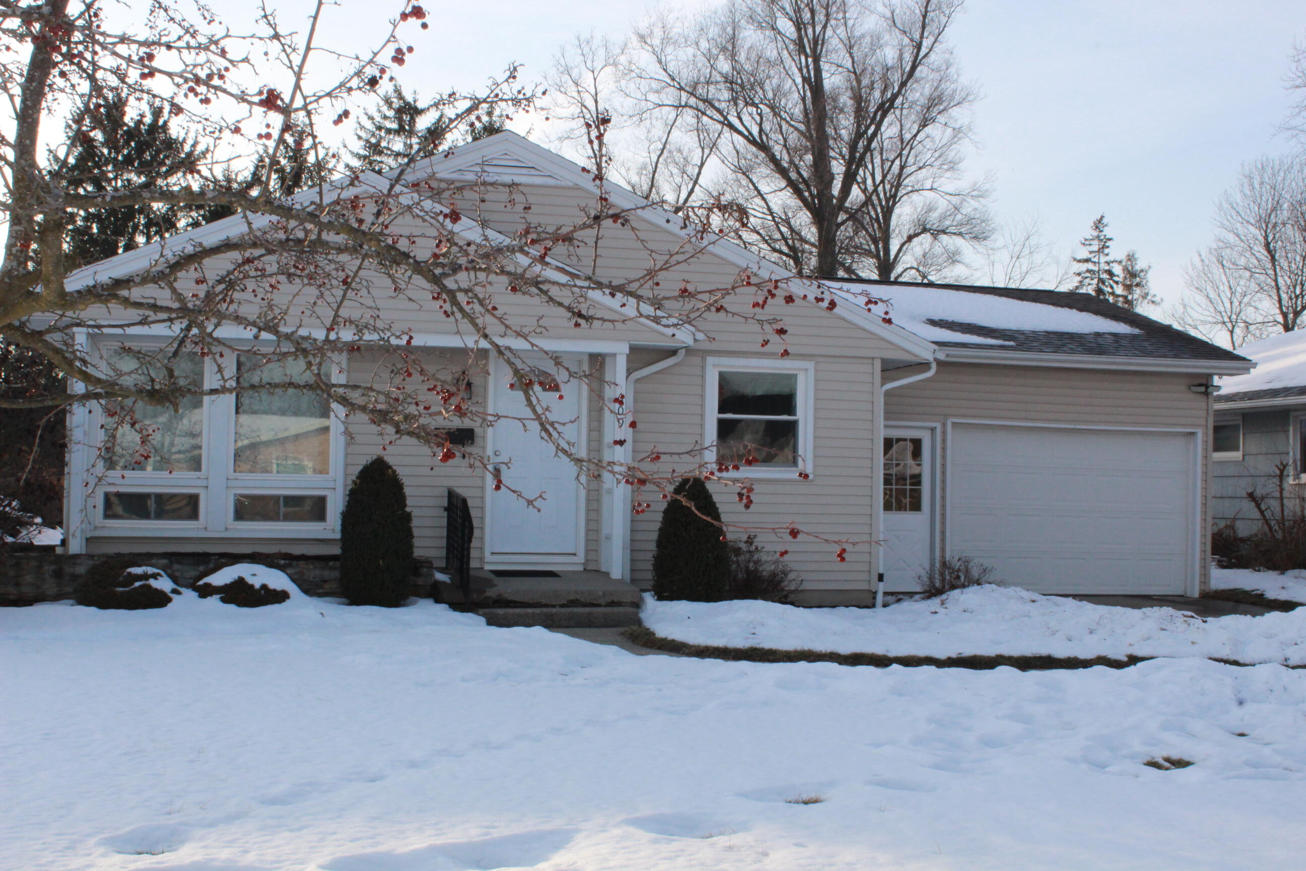 609 Cherry Street, Celina, Ohio 45822