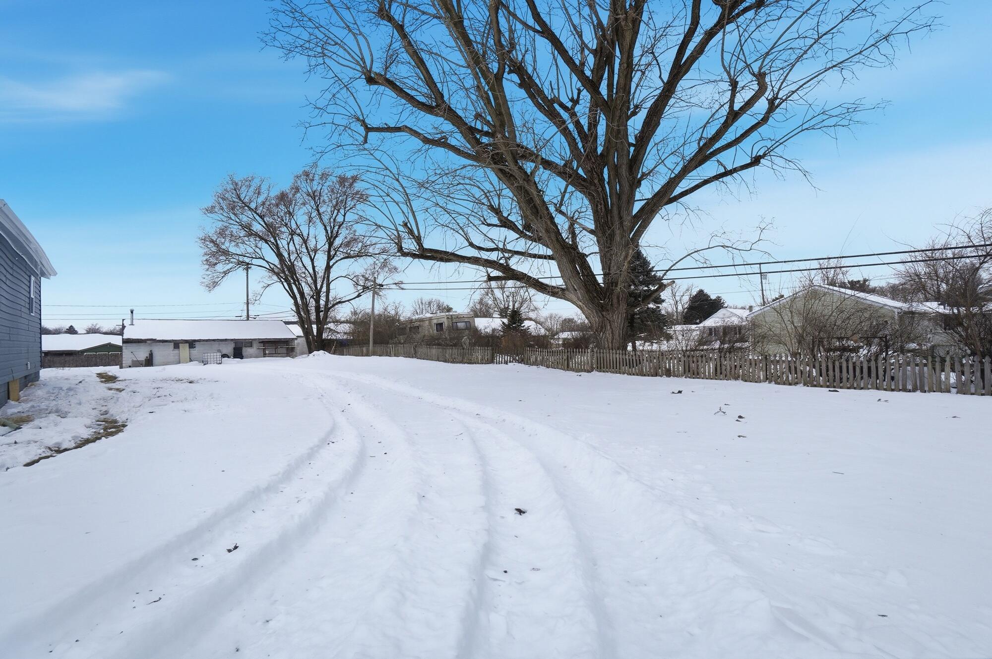 402 Highview Avenue, Springfield, Ohio 45505