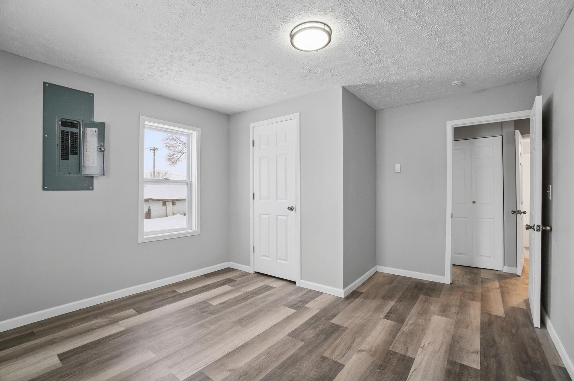 402 Highview Avenue, Springfield, Ohio 45505