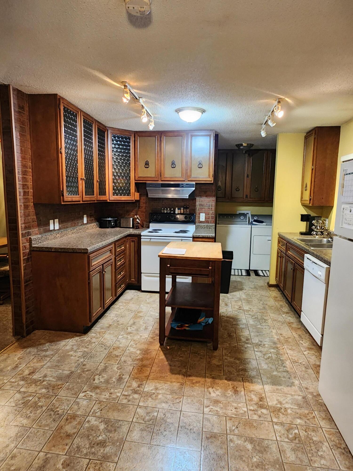 1808 Glenn Place, Sidney, Ohio 45365