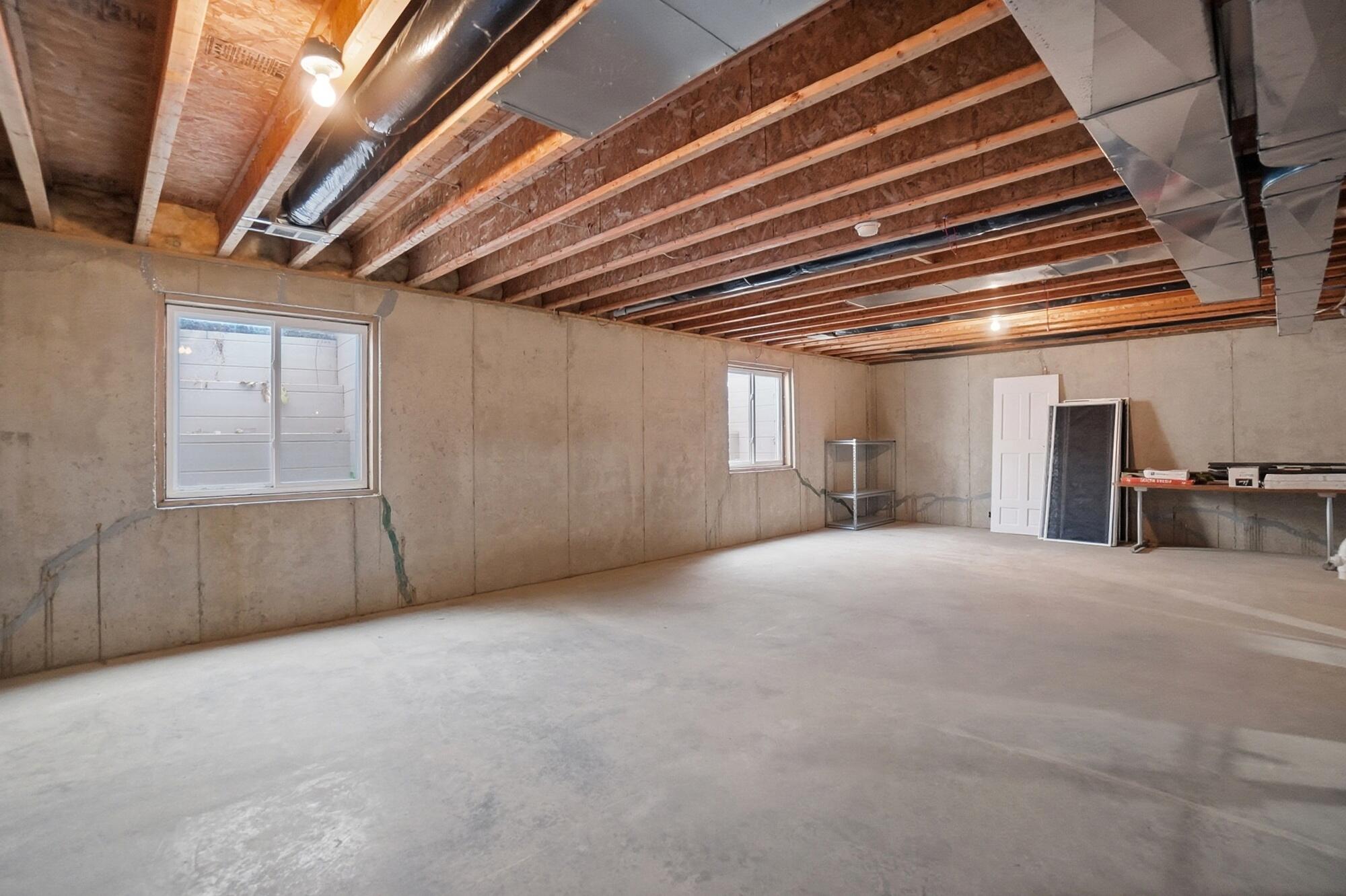 1201 Kingsgate Road, Springfield, Ohio 45503