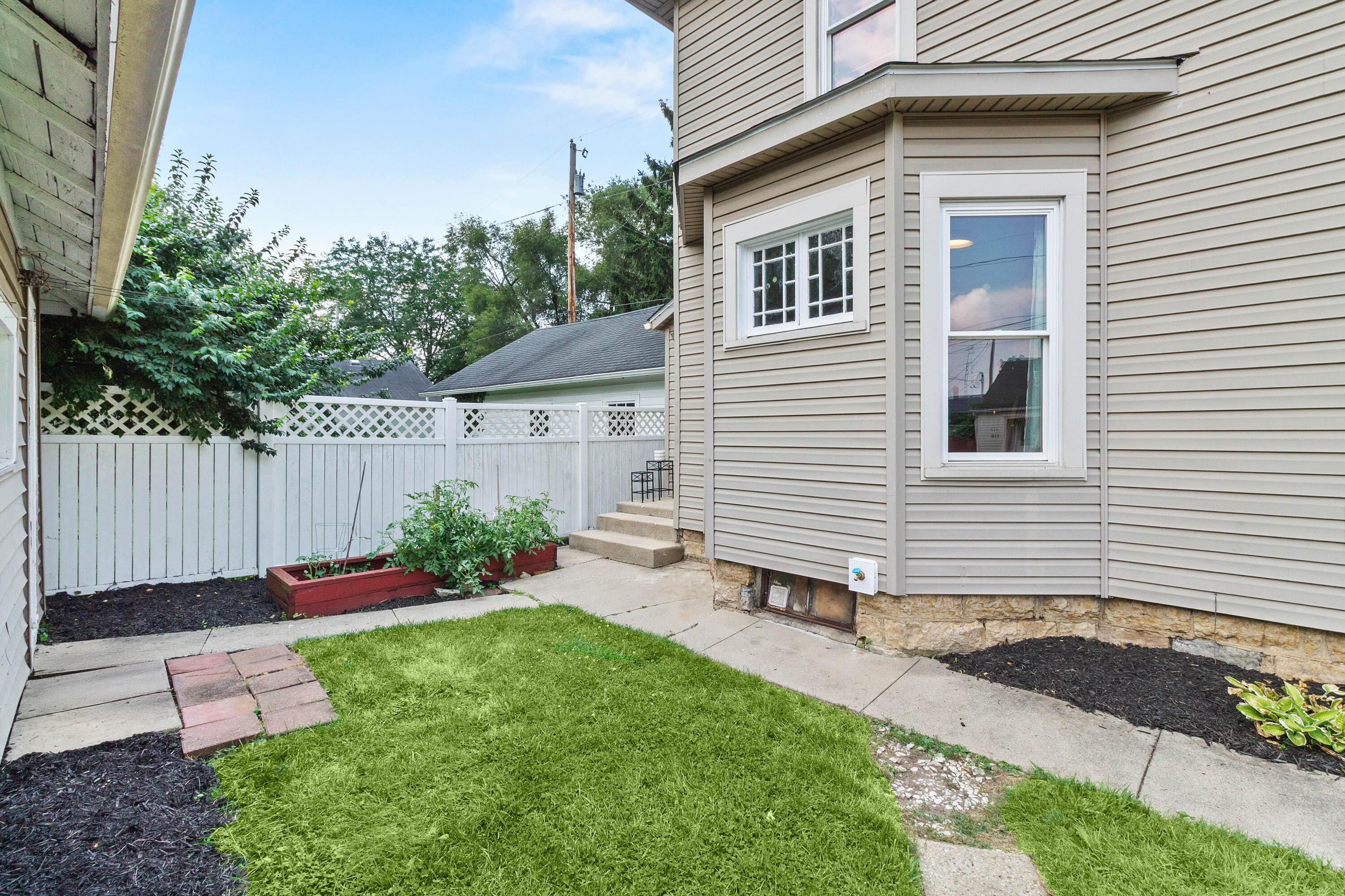 119 College Street, Urbana, Ohio 43078