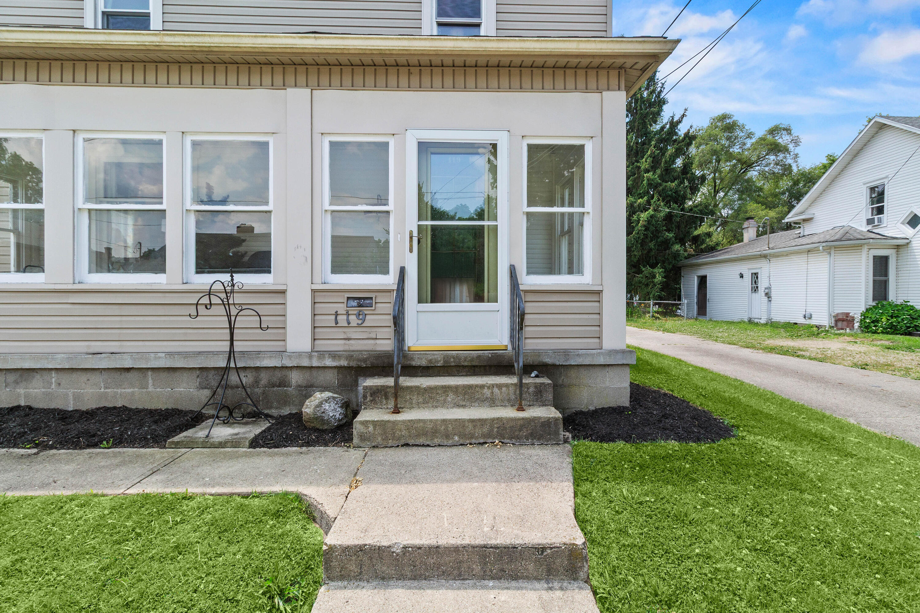 119 College Street, Urbana, Ohio 43078