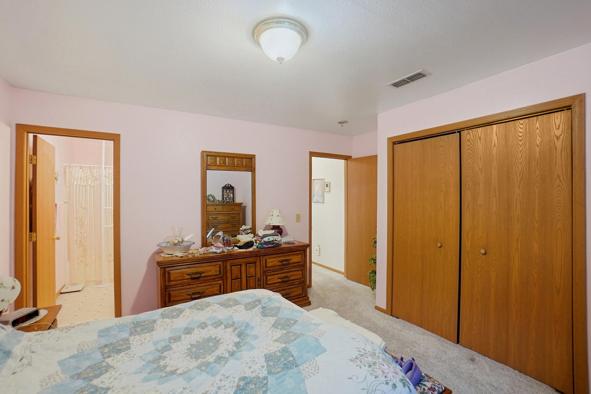 5564 Ridgewood Road, Springfield, Ohio 45503