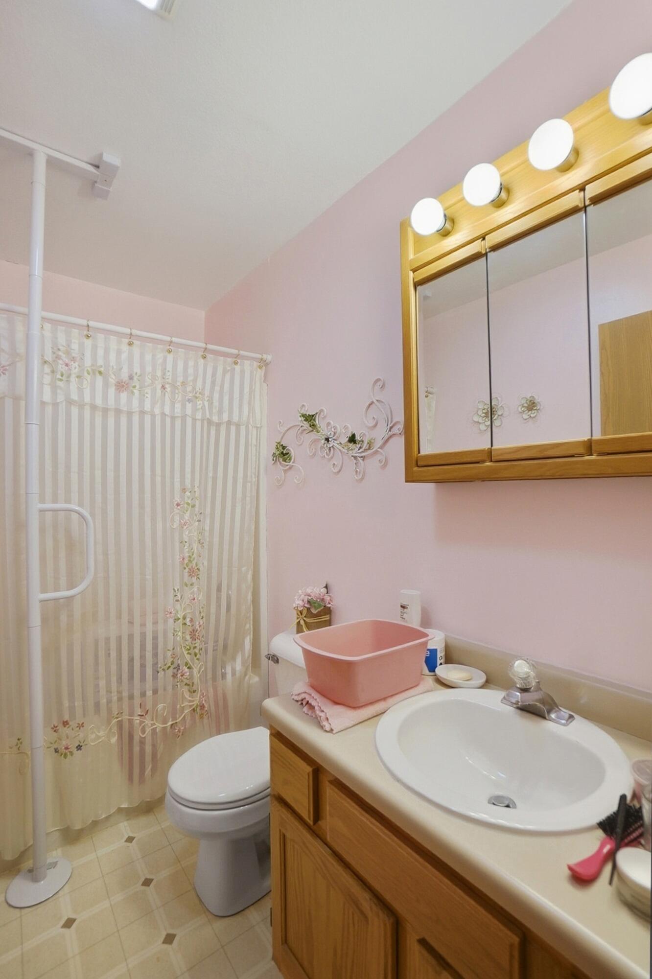 5564 Ridgewood Road, Springfield, Ohio 45503