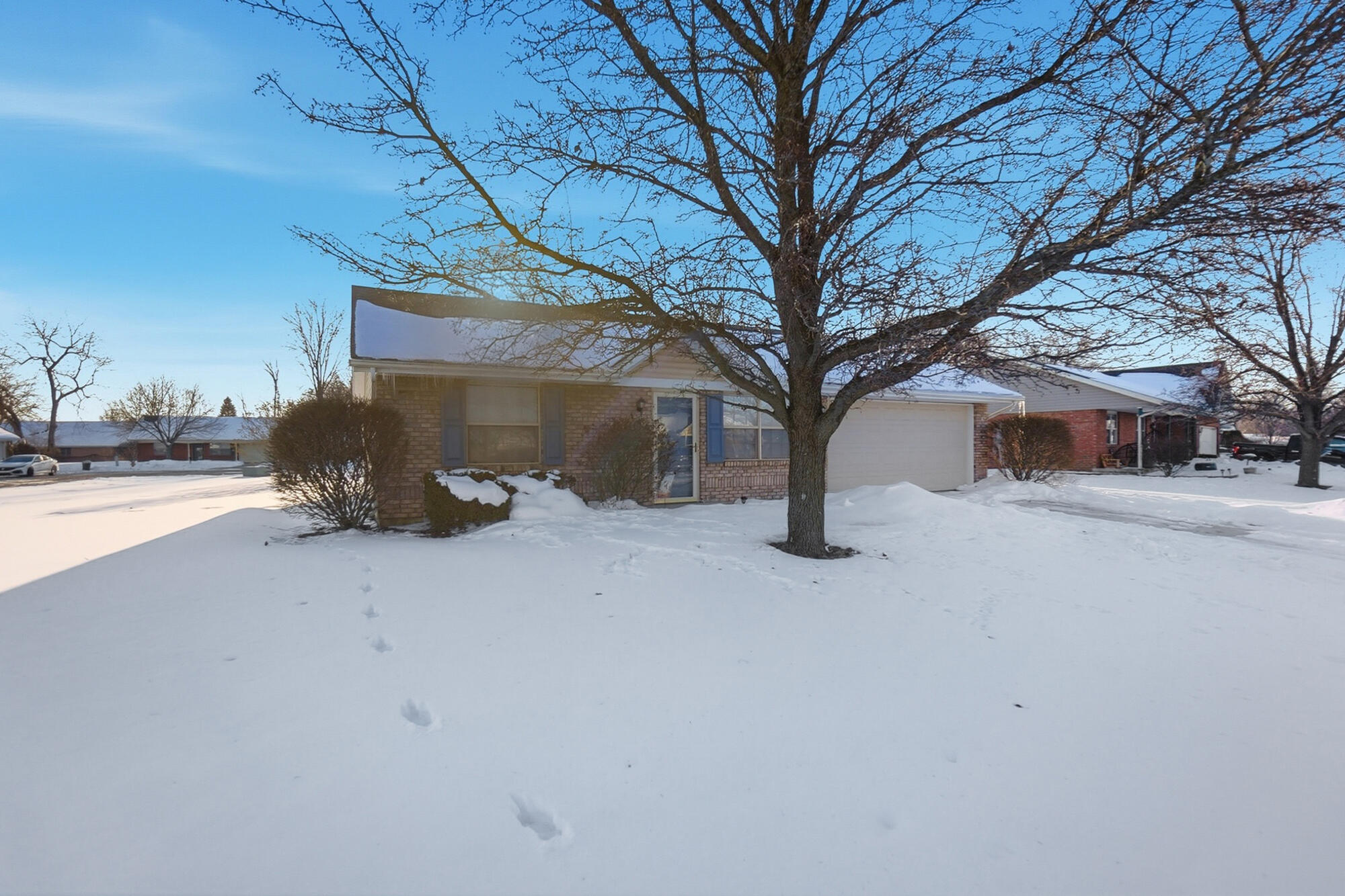 5564 Ridgewood Road, Springfield, Ohio 45503