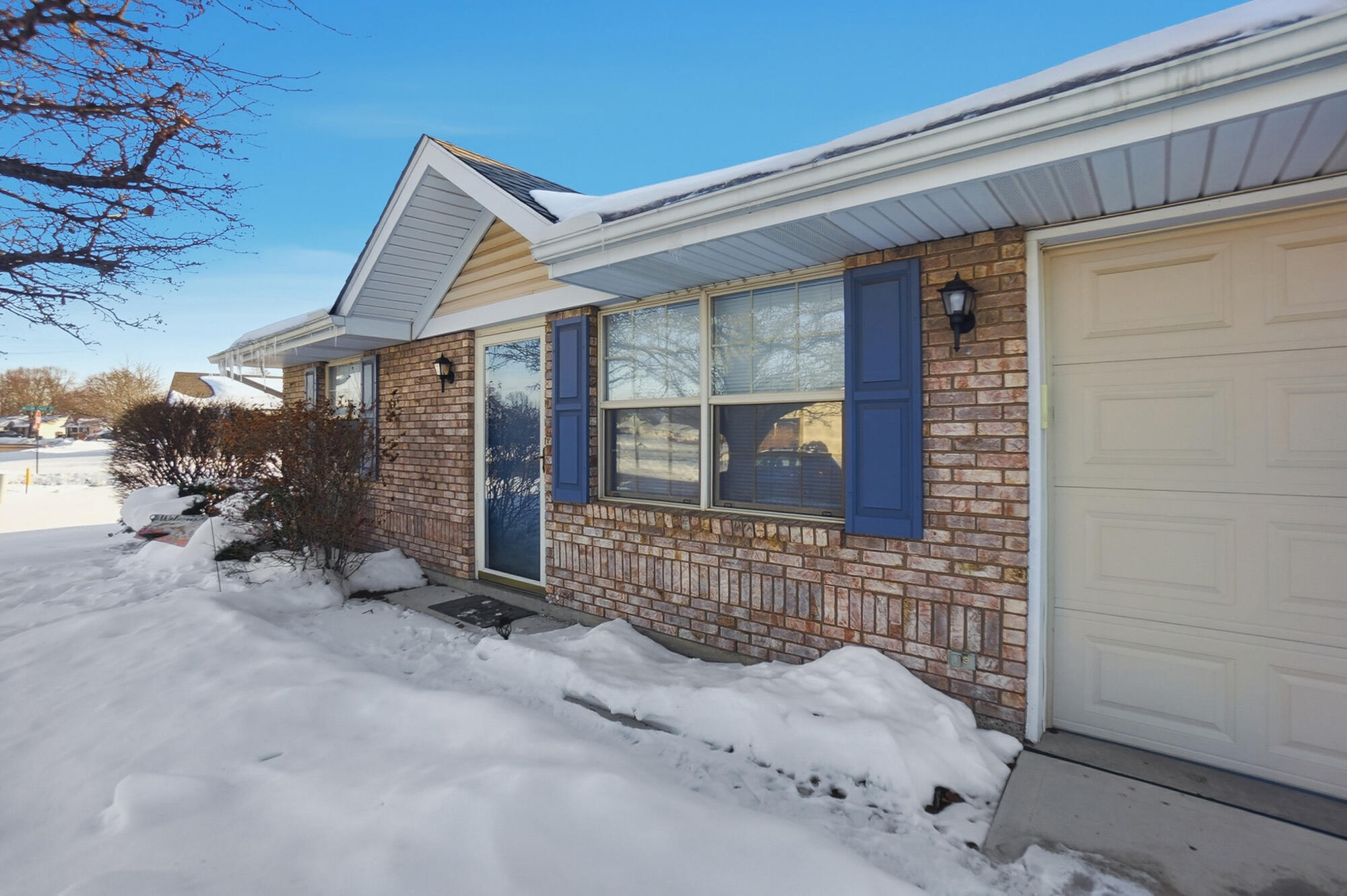 5564 Ridgewood Road, Springfield, Ohio 45503