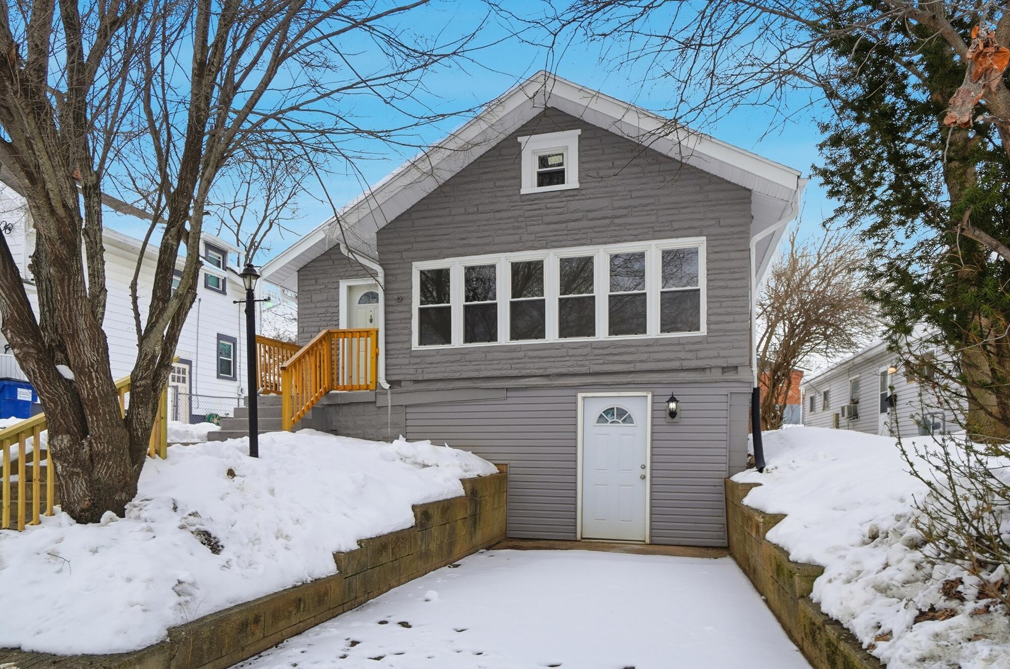 364 Ridge Road, Springfield, Ohio 45503