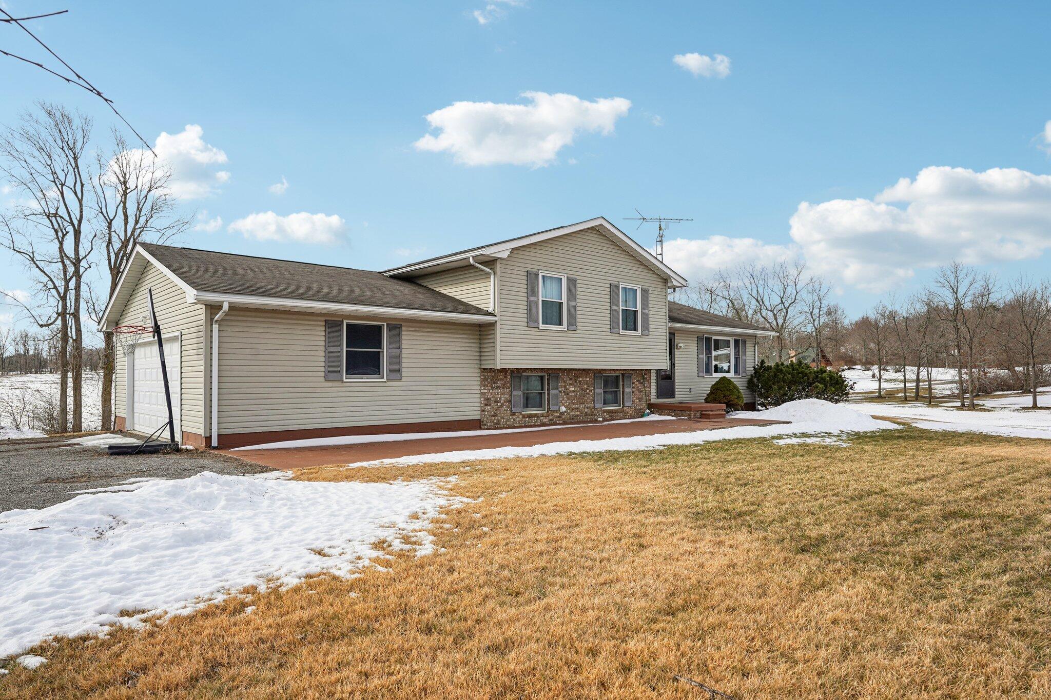 2720 Township Road 136, Bellefontaine, Ohio 43311