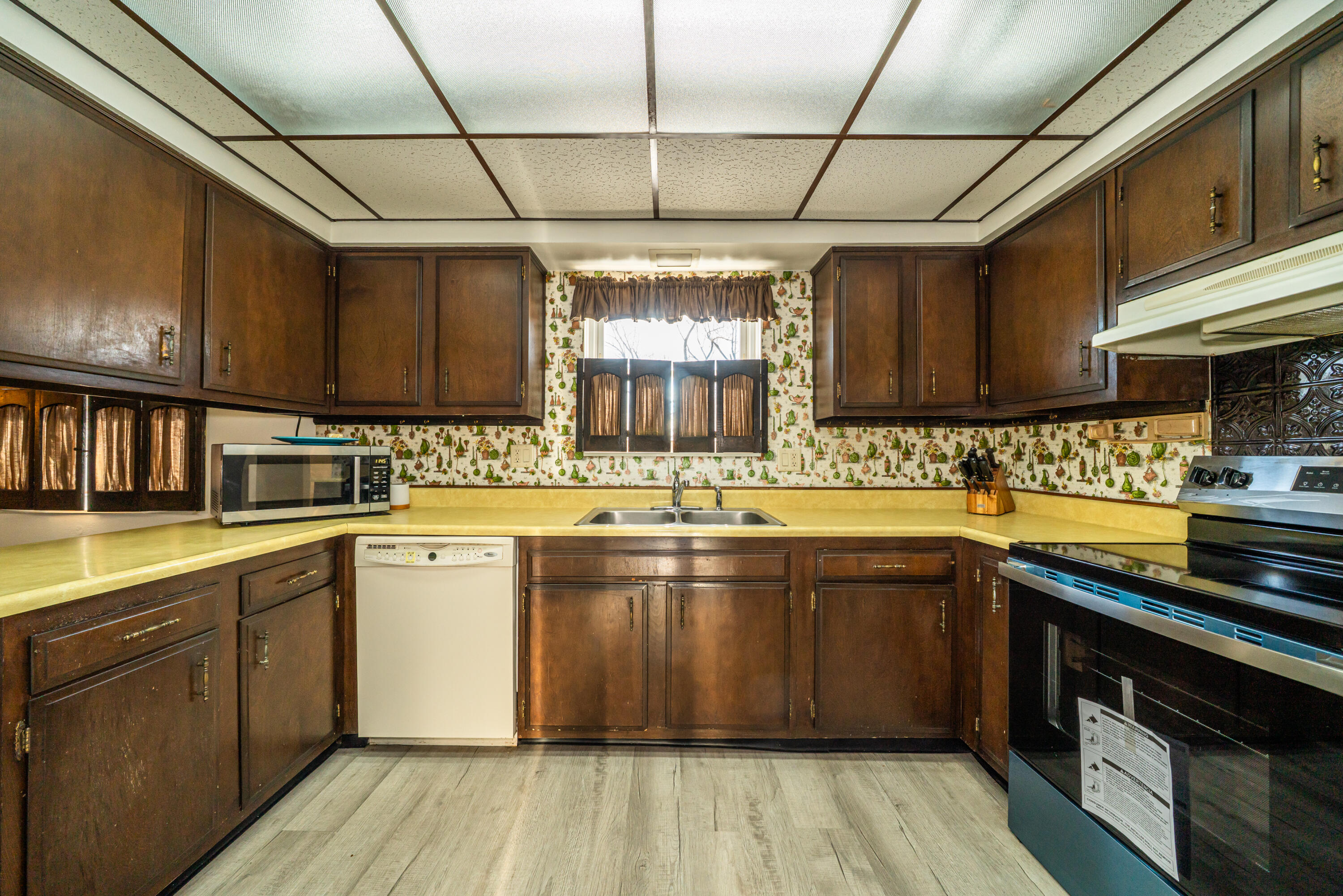 7106 Cranlyn Drive, Englewood, Ohio 45322