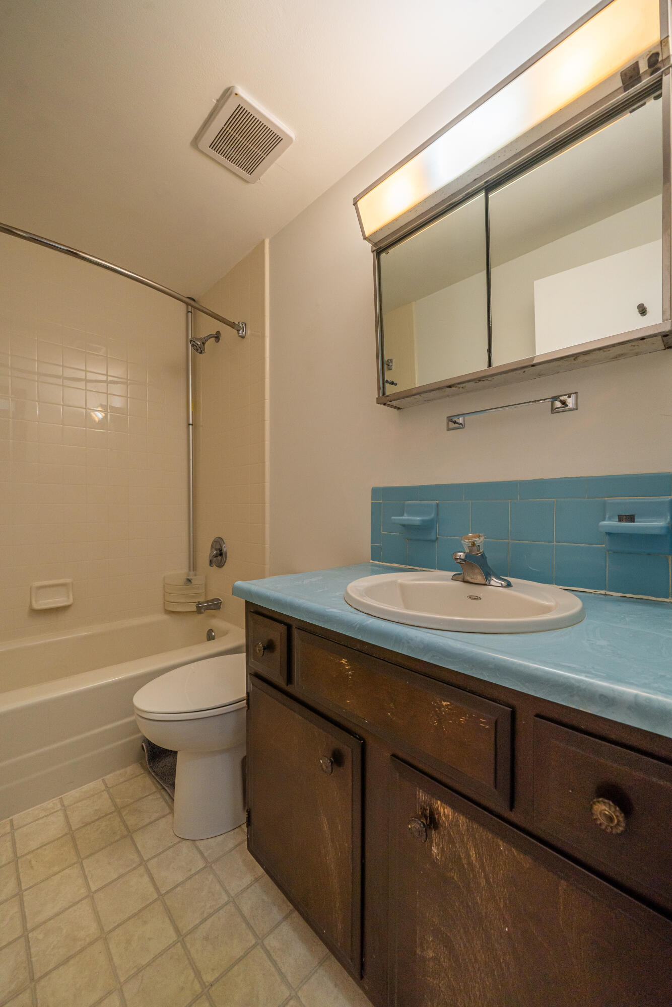 7106 Cranlyn Drive, Englewood, Ohio 45322