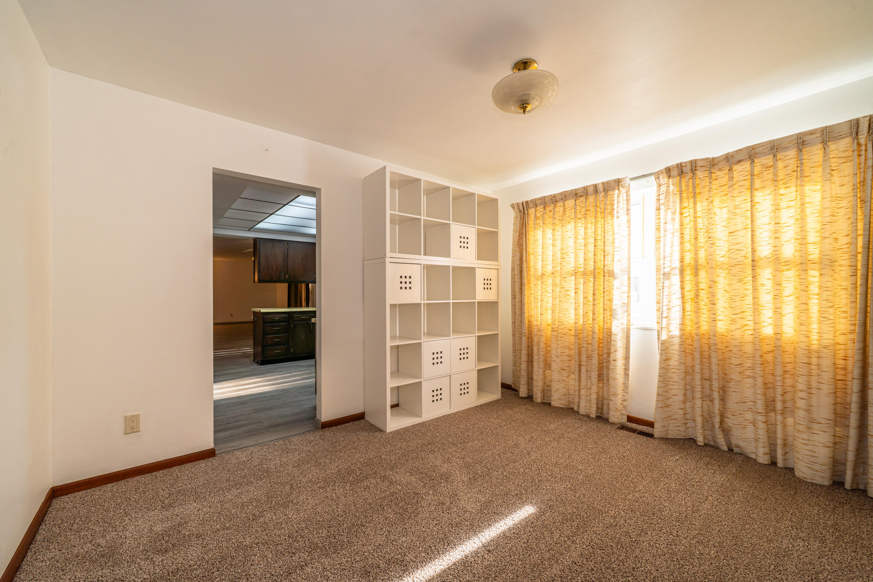 7106 Cranlyn Drive, Englewood, Ohio 45322