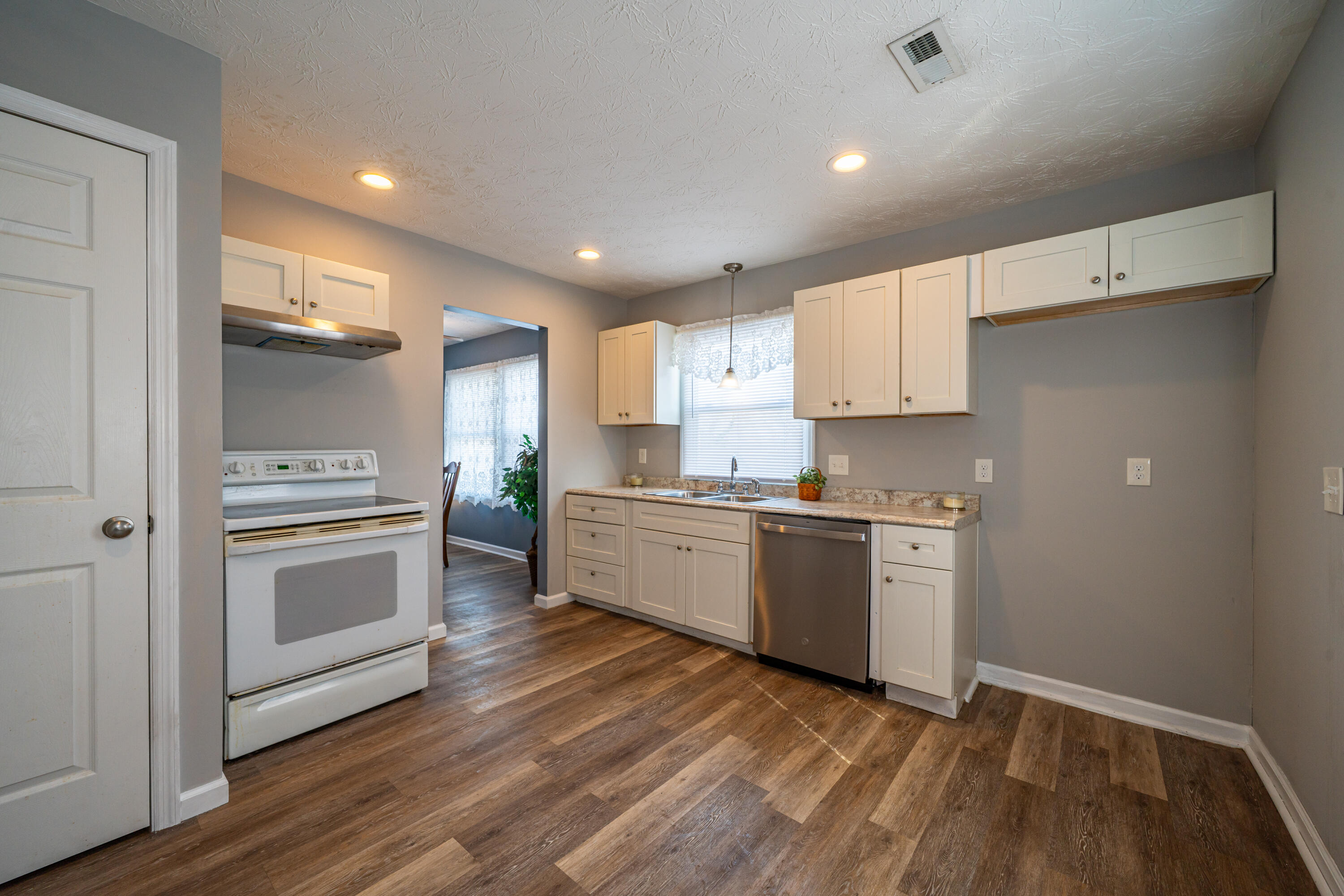 2230 Hazelton Avenue, Dayton, Ohio 45431