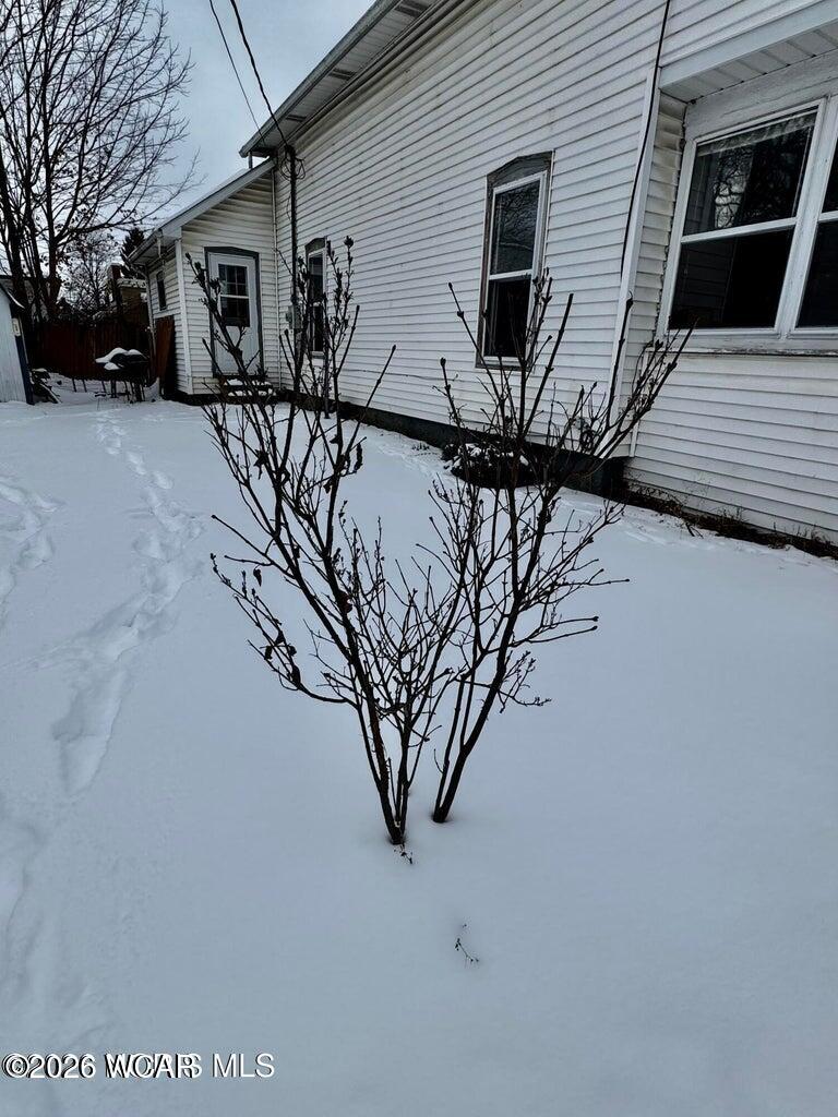 109 PLEASANT Street, Montpelier, Ohio