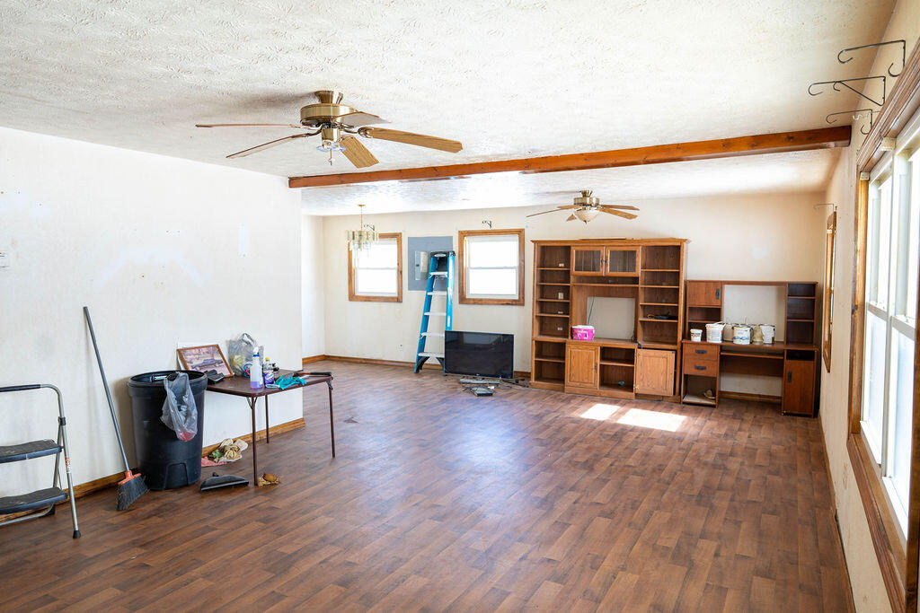 1122 Chalet Avenue, New Carlisle, Ohio 45344