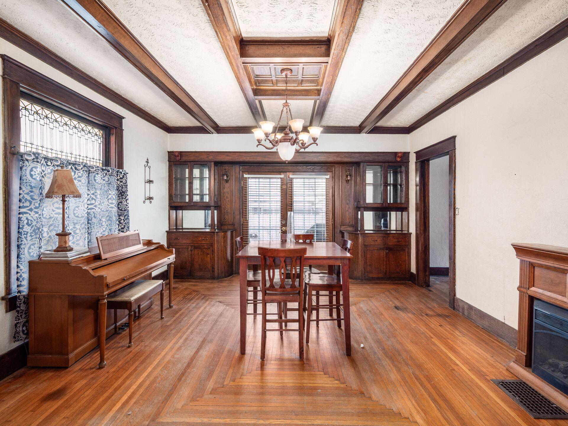 229 Chillicothe Avenue, Bellefontaine, Ohio 43311