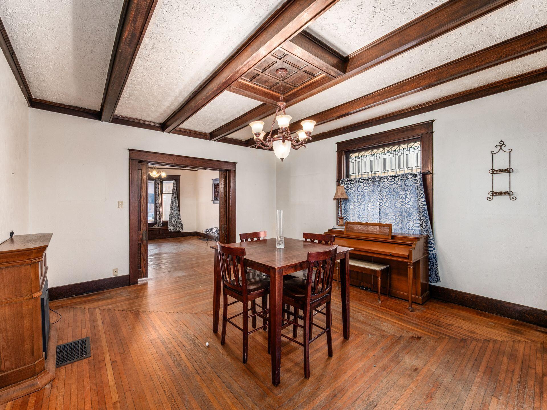 229 Chillicothe Avenue, Bellefontaine, Ohio 43311