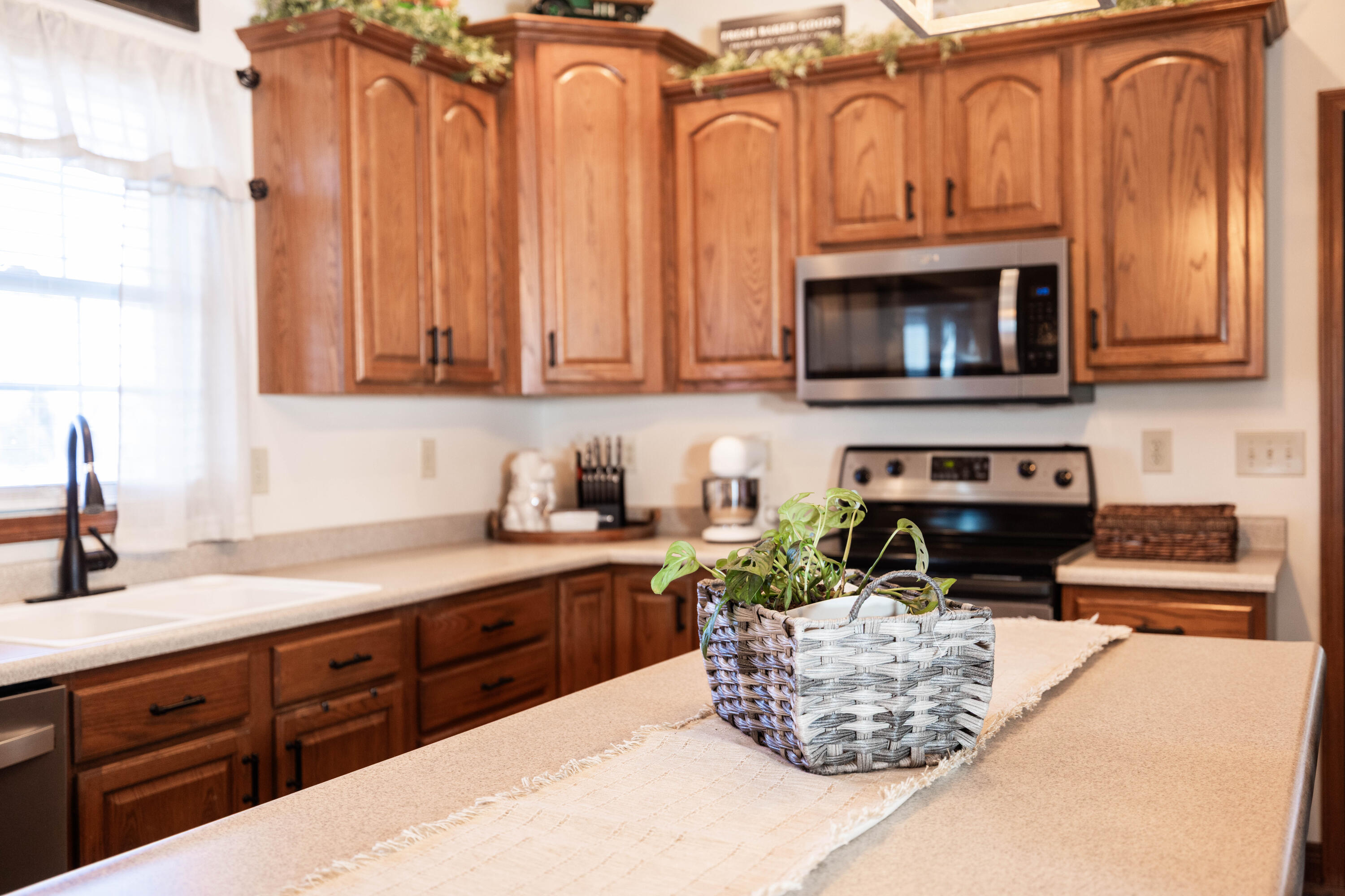 4661 Rosswood Lane, Springfield, Ohio 45502