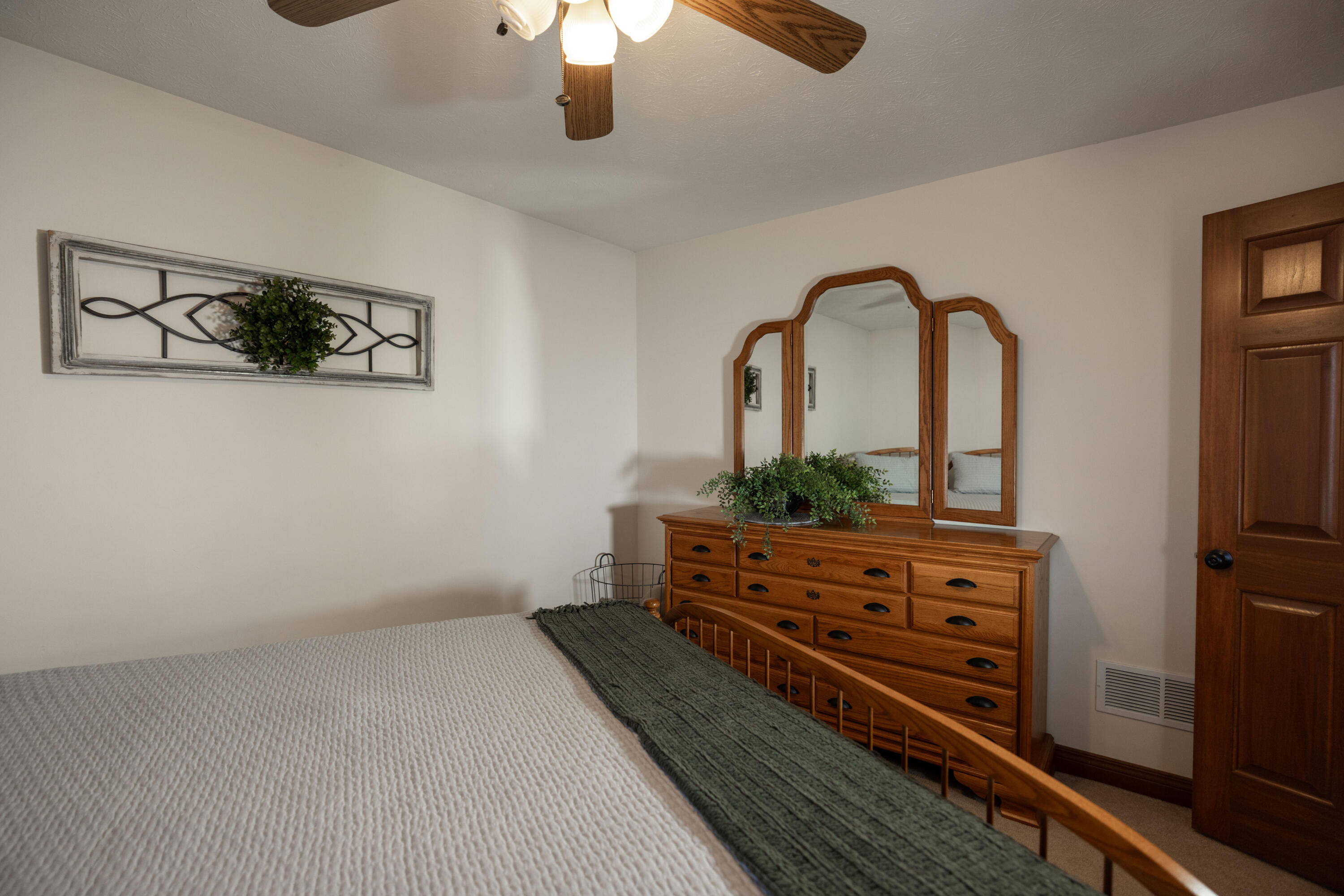 4661 Rosswood Lane, Springfield, Ohio 45502