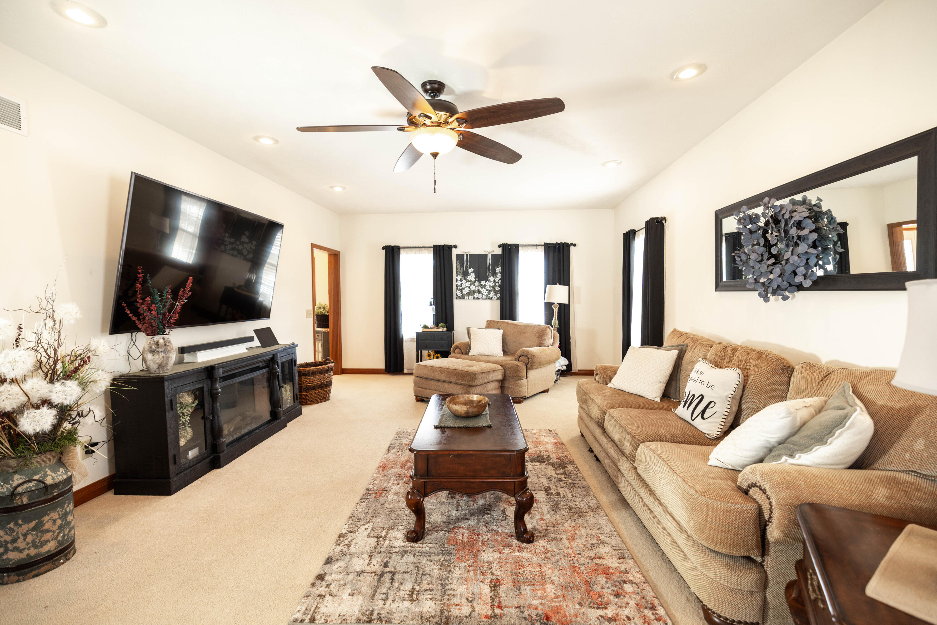 4661 Rosswood Lane, Springfield, Ohio 45502