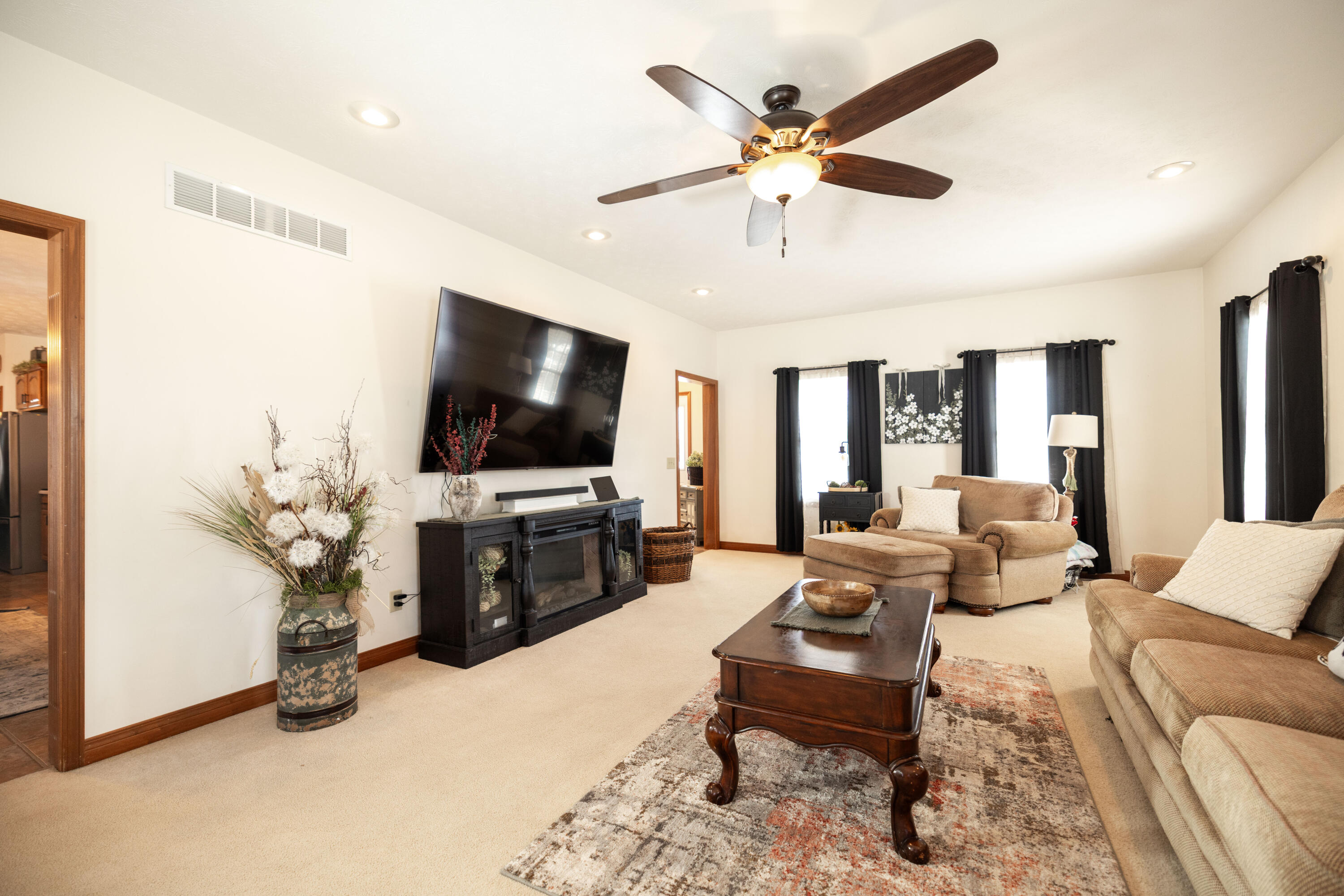 4661 Rosswood Lane, Springfield, Ohio 45502