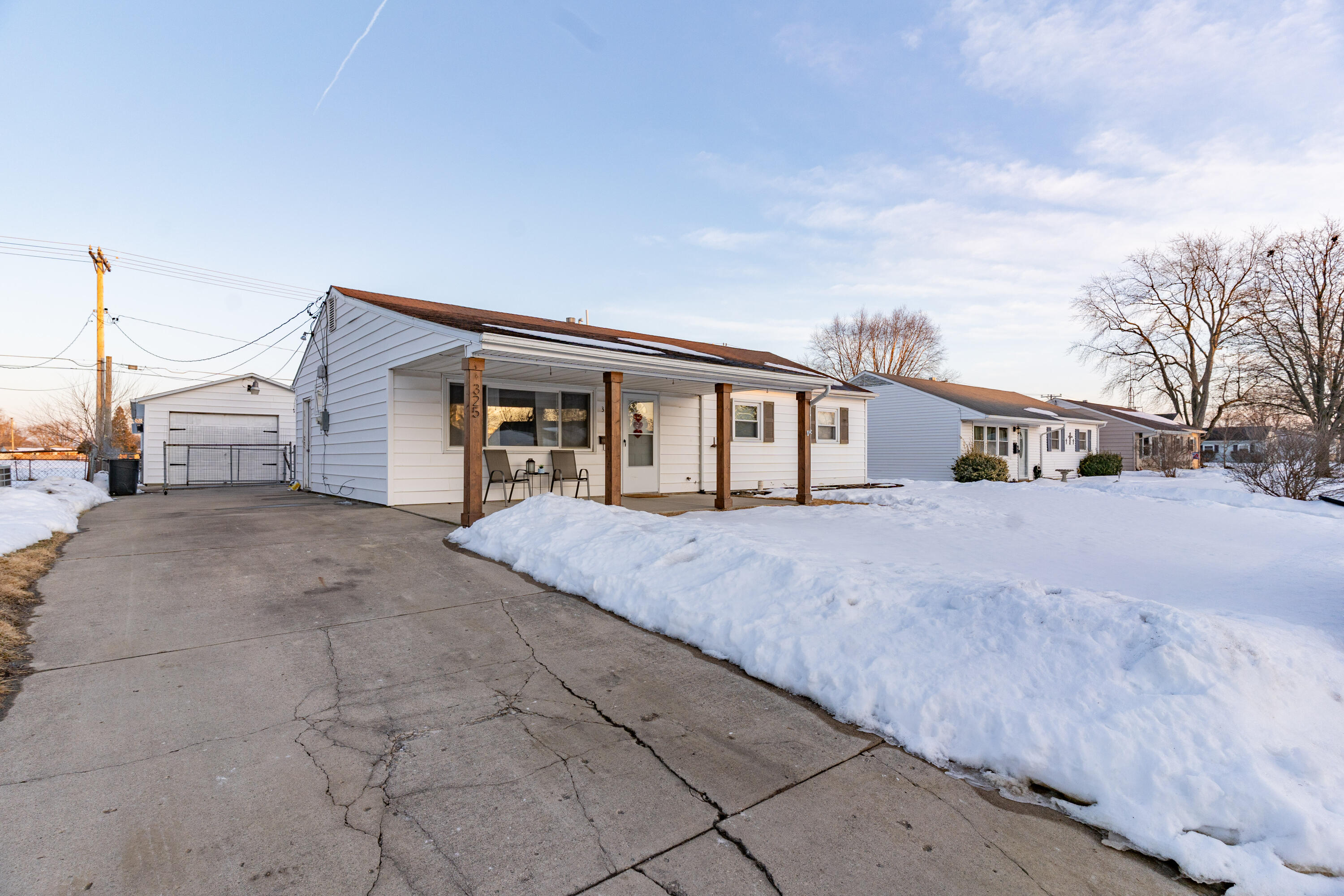 325 Glenwood Avenue, Piqua, Ohio 45356