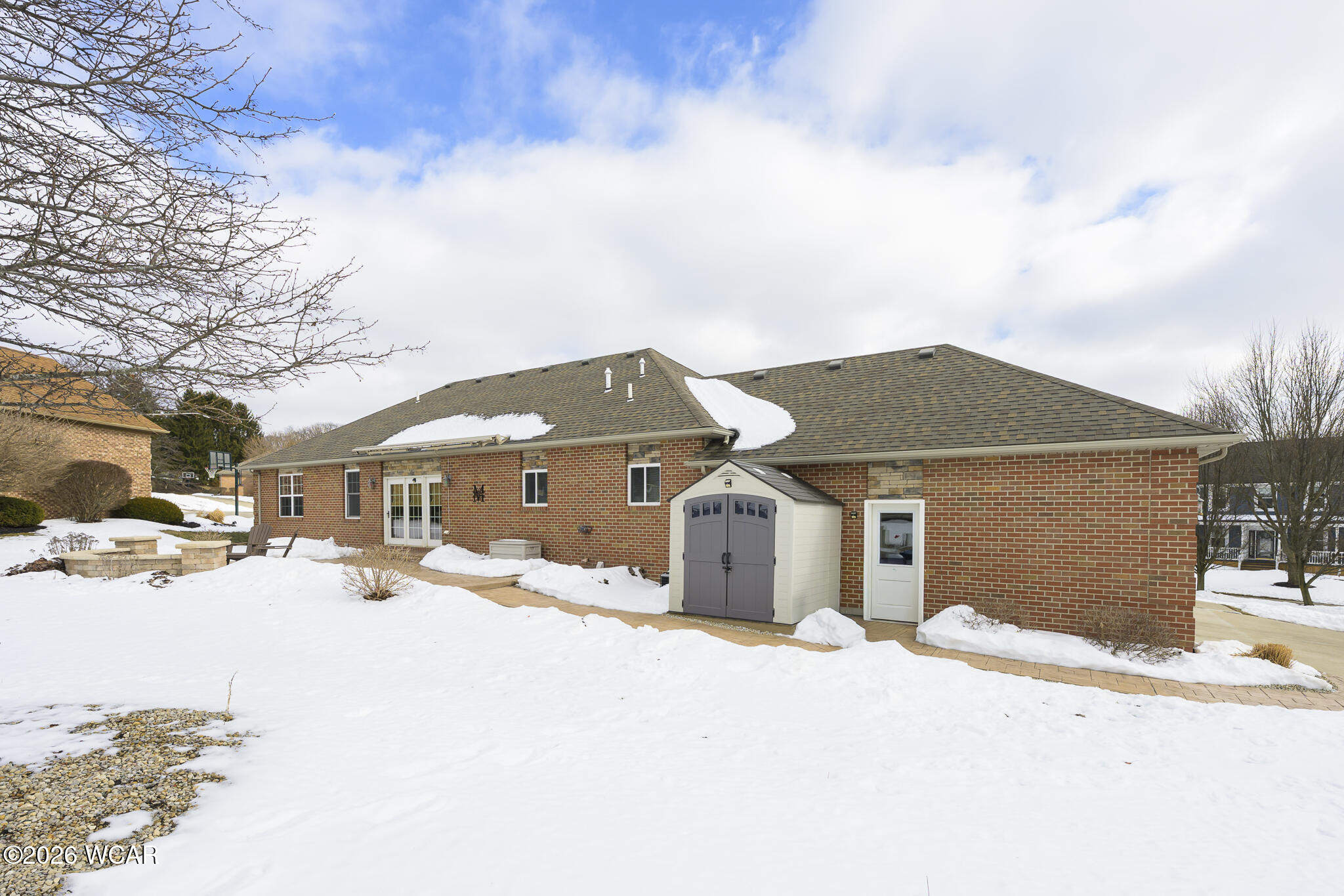 805 Creekview Court, Bellefontaine, Ohio