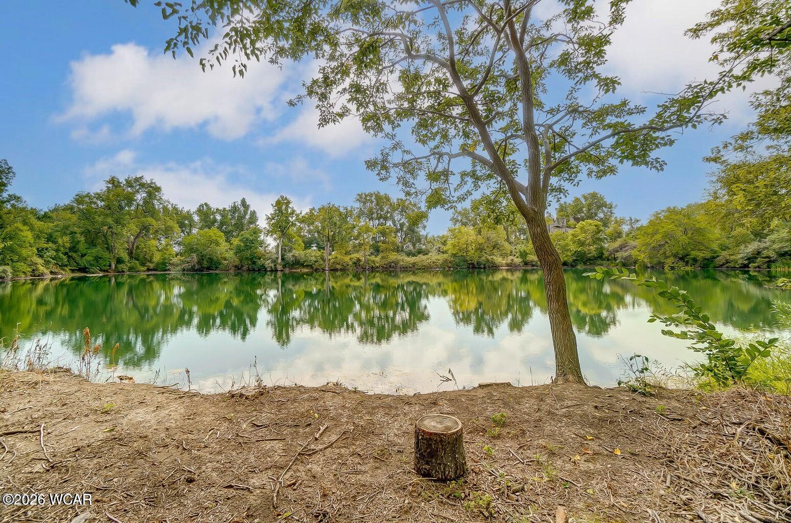 10148 Dog Creek Road, Middle Point, Ohio