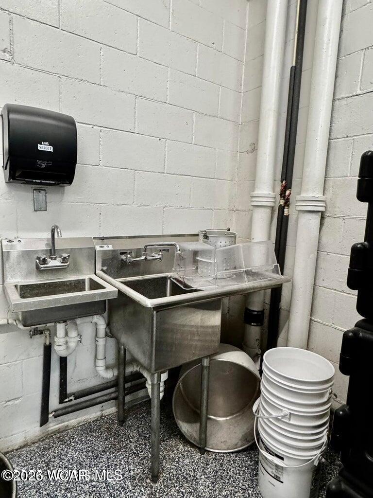 301 DEFIANCE Street, Stryker, Ohio