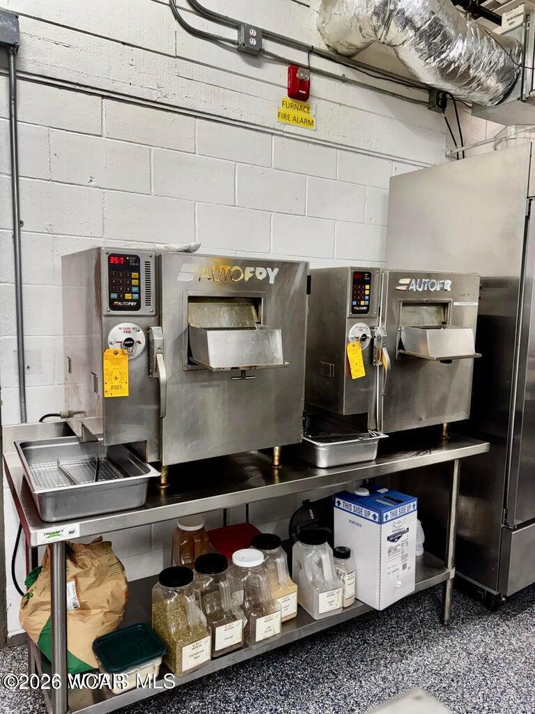 301 DEFIANCE Street, Stryker, Ohio