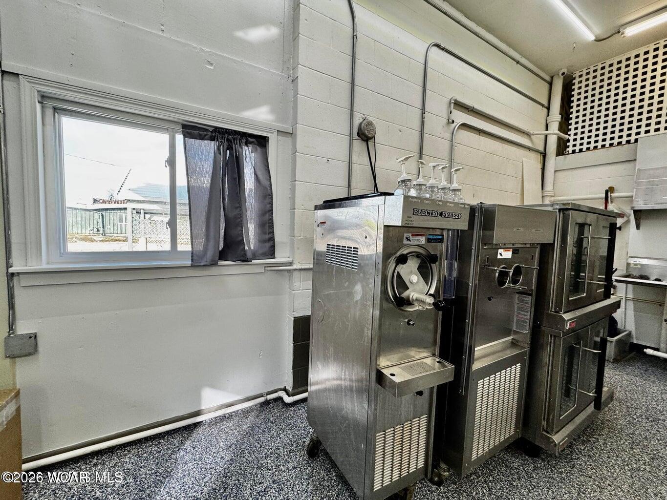 301 DEFIANCE Street, Stryker, Ohio