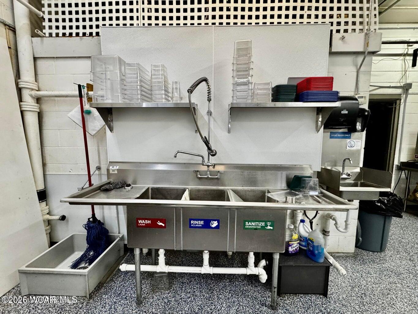 301 DEFIANCE Street, Stryker, Ohio