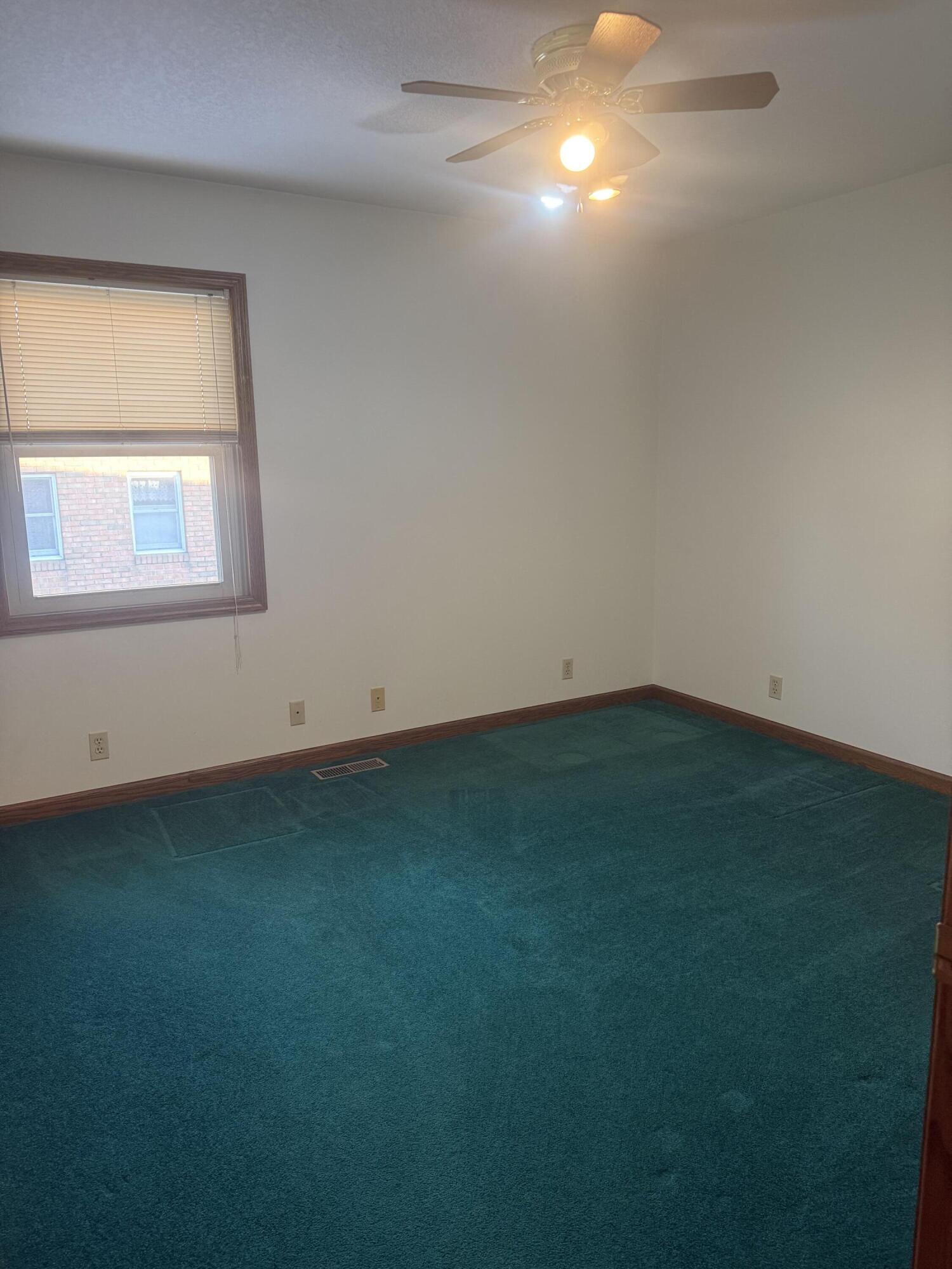 821 Helen Drive, Wapakoneta, Ohio 45895