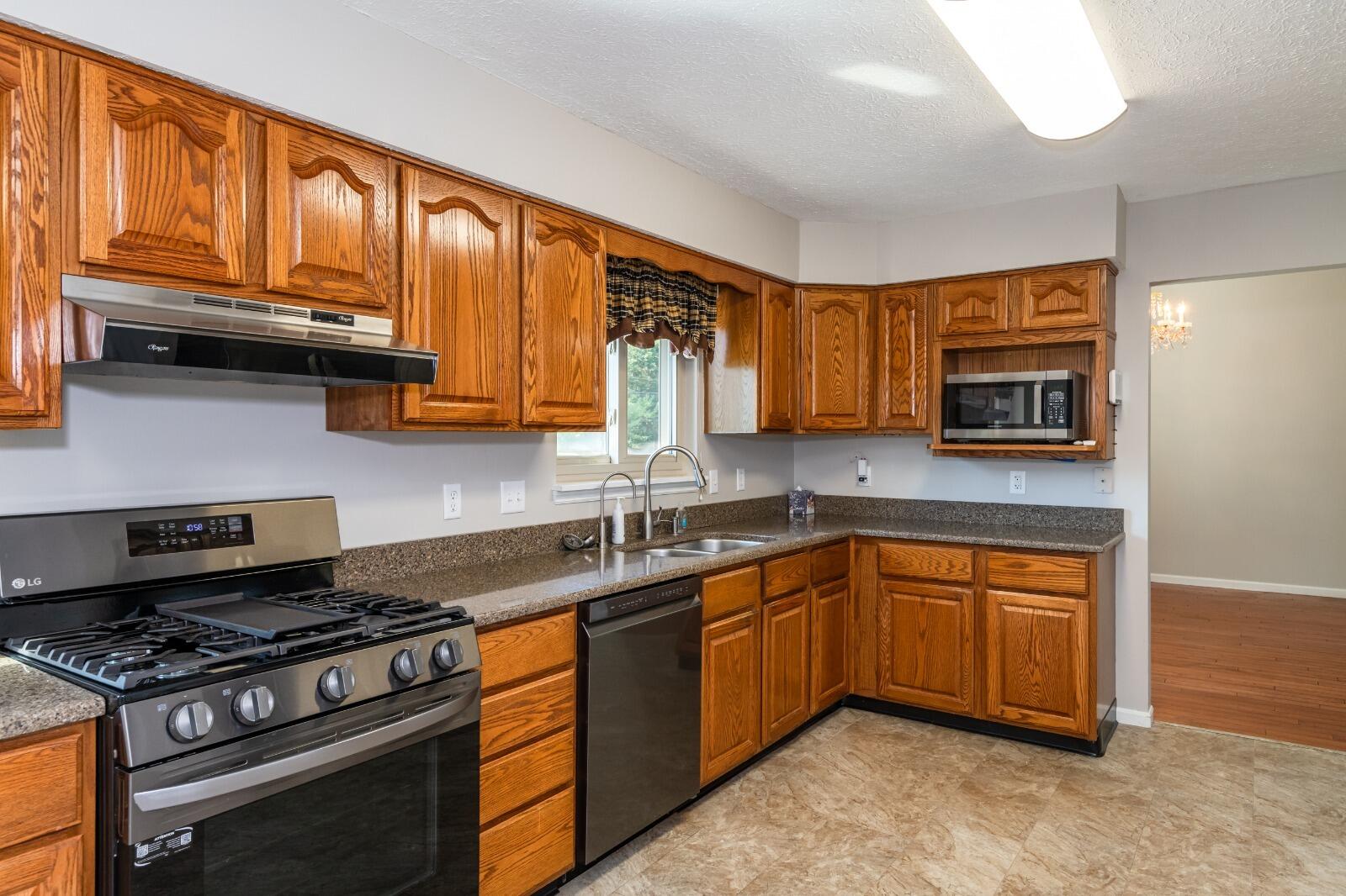 2046 Brandy Mill Lane, Dayton, Ohio 45459