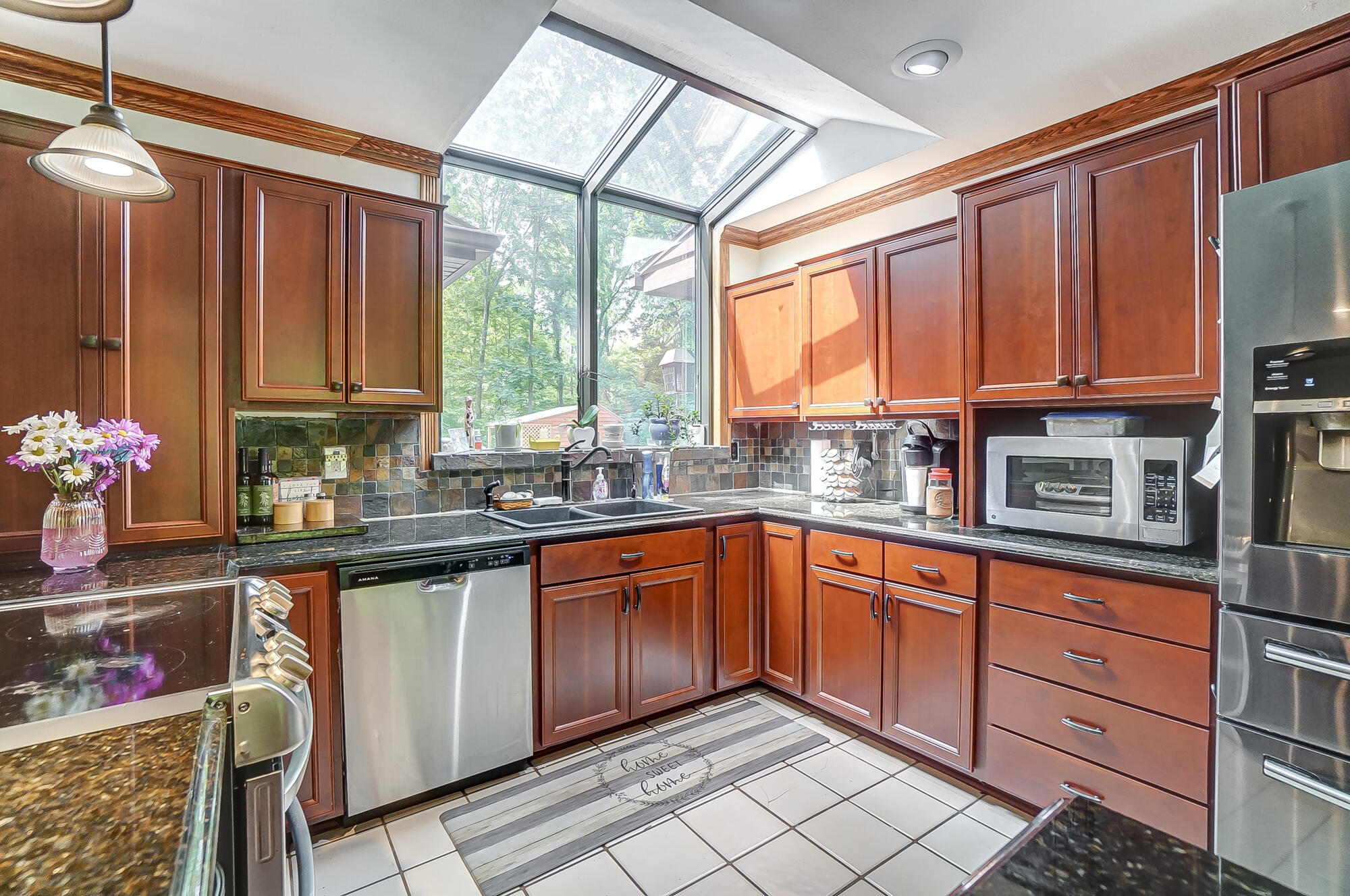 6388 Stoker Road, Houston, Ohio 45333