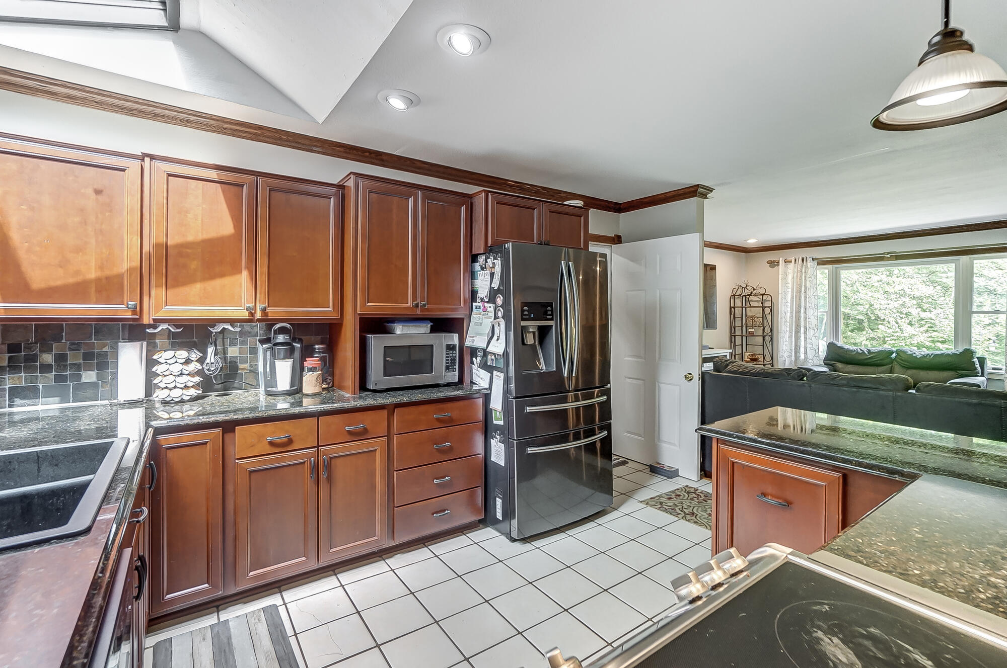 6388 Stoker Road, Houston, Ohio 45333