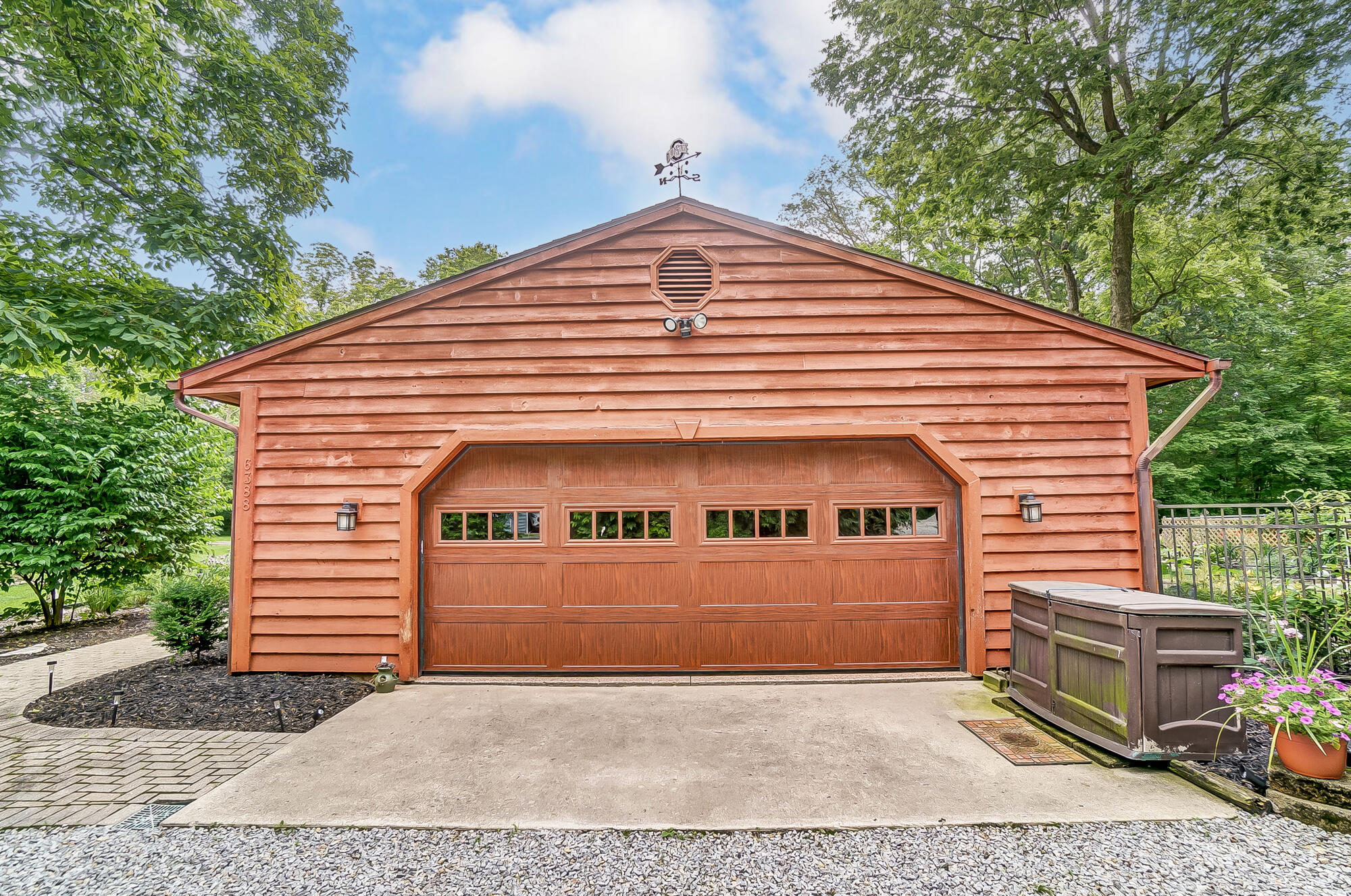 6388 Stoker Road, Houston, Ohio 45333